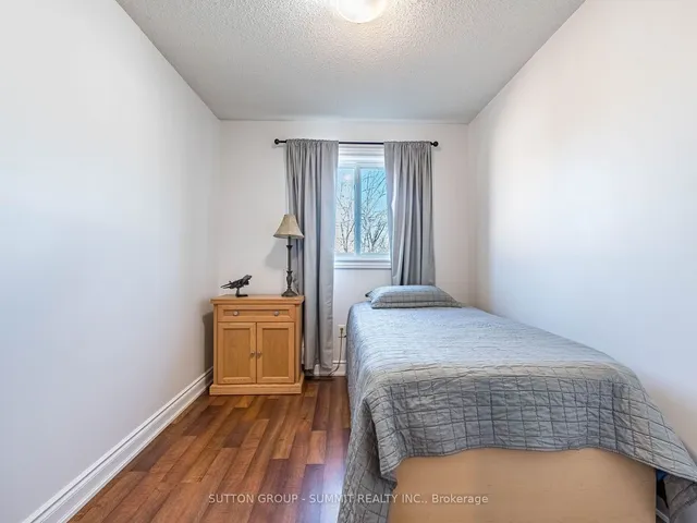 Additional property image - 2 Sir Lou Dr Unit 20