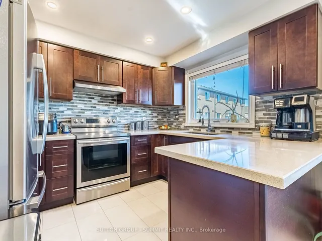 Additional property image - 2 Sir Lou Dr Unit 20