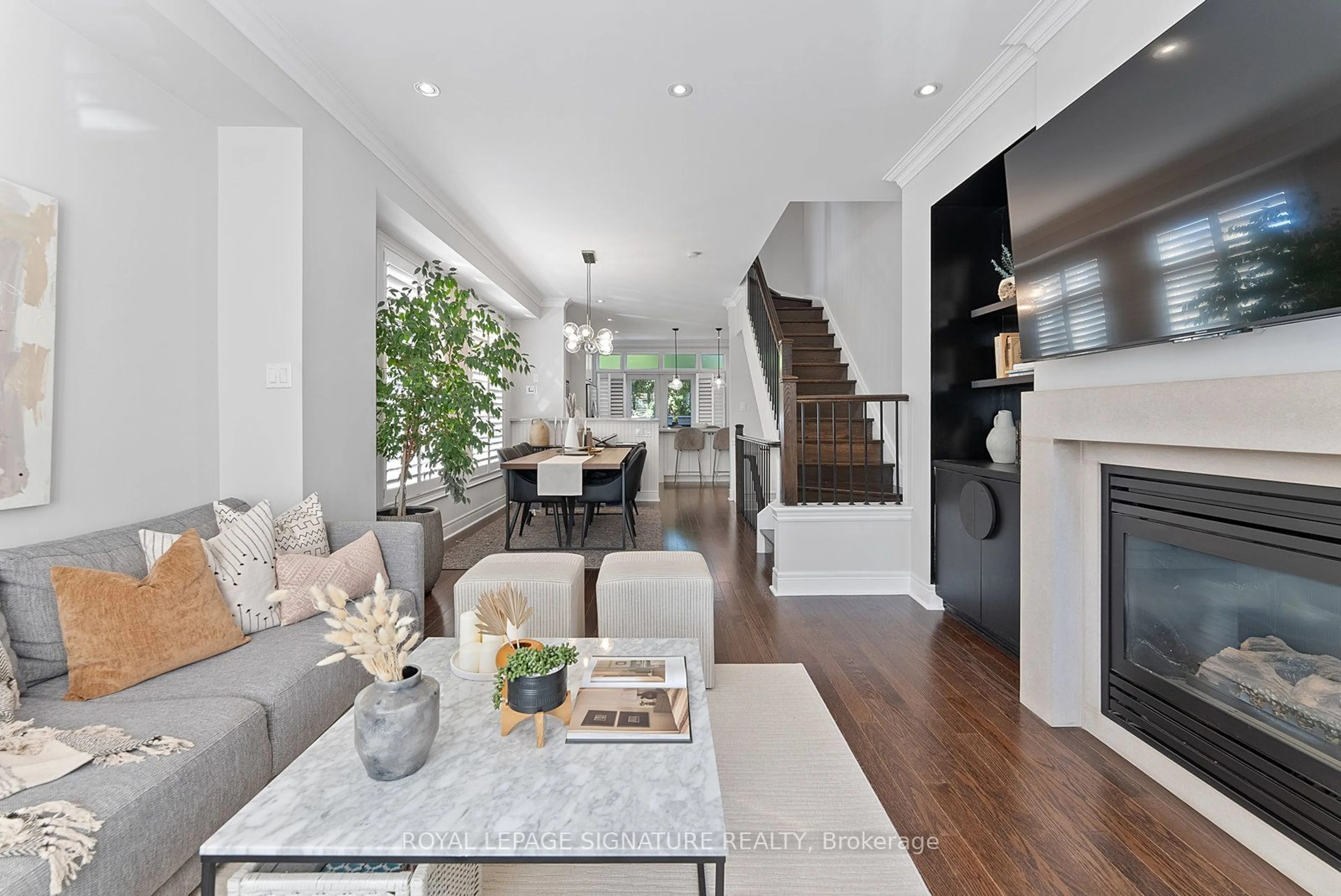 Living room, wood floors for 76 Lobo Mews, Toronto Ontario M8Z 0B1