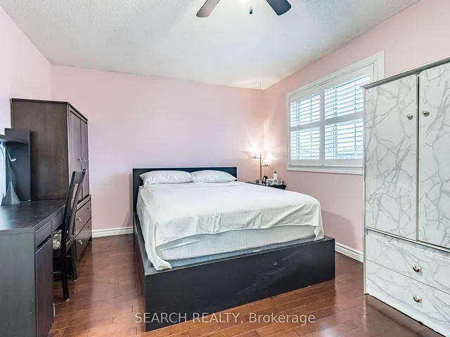 Additional property image - 194 Simmons Blvd