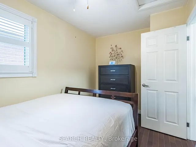 Additional property image - 194 Simmons Blvd