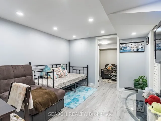 Additional property image - 194 Simmons Blvd