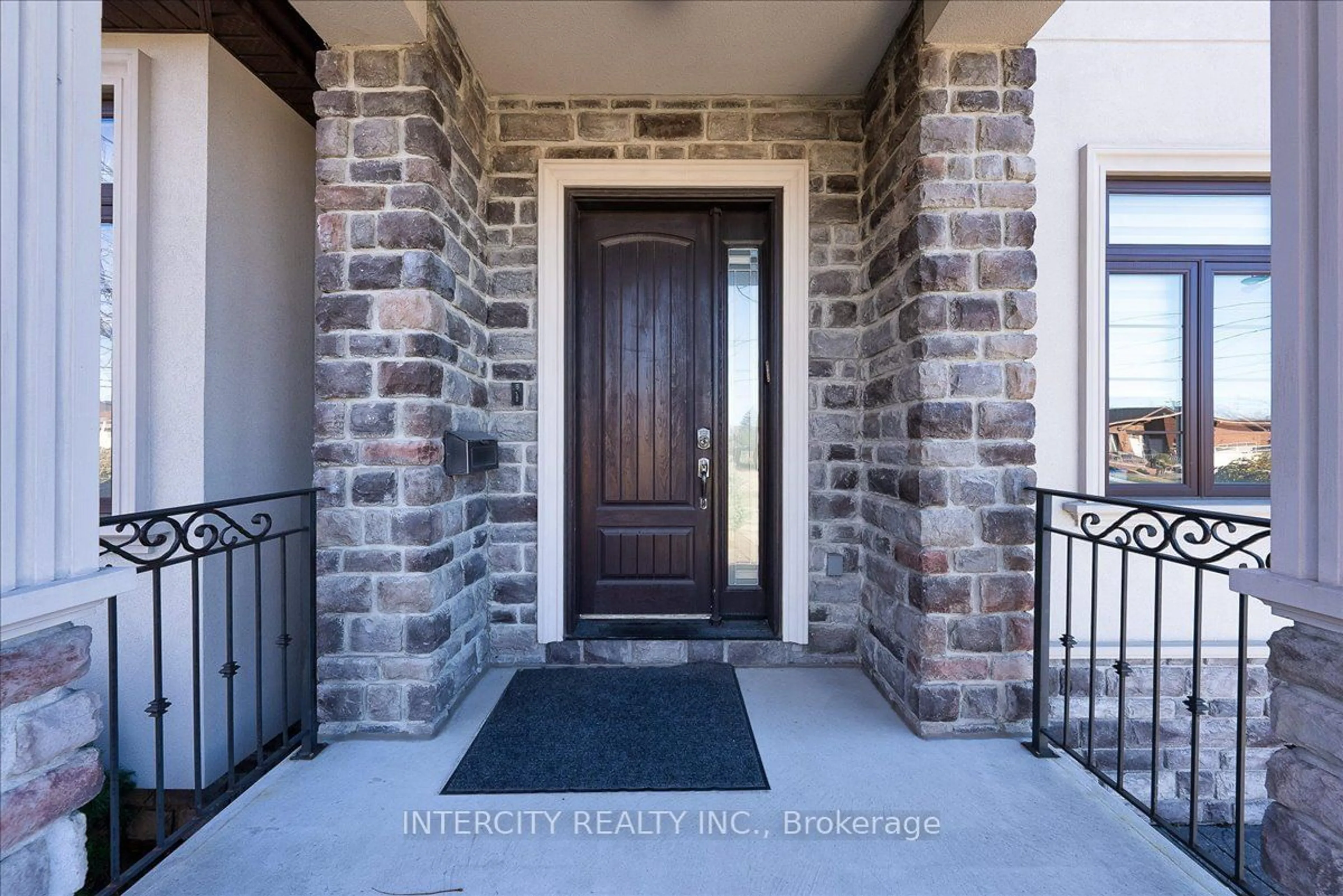 Indoor entryway, wood floors for 67 Mcadam Ave, Toronto Ontario M6A 1S6