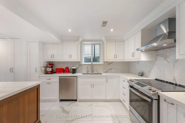 Additional property image - 361 Maple Leaf Dr