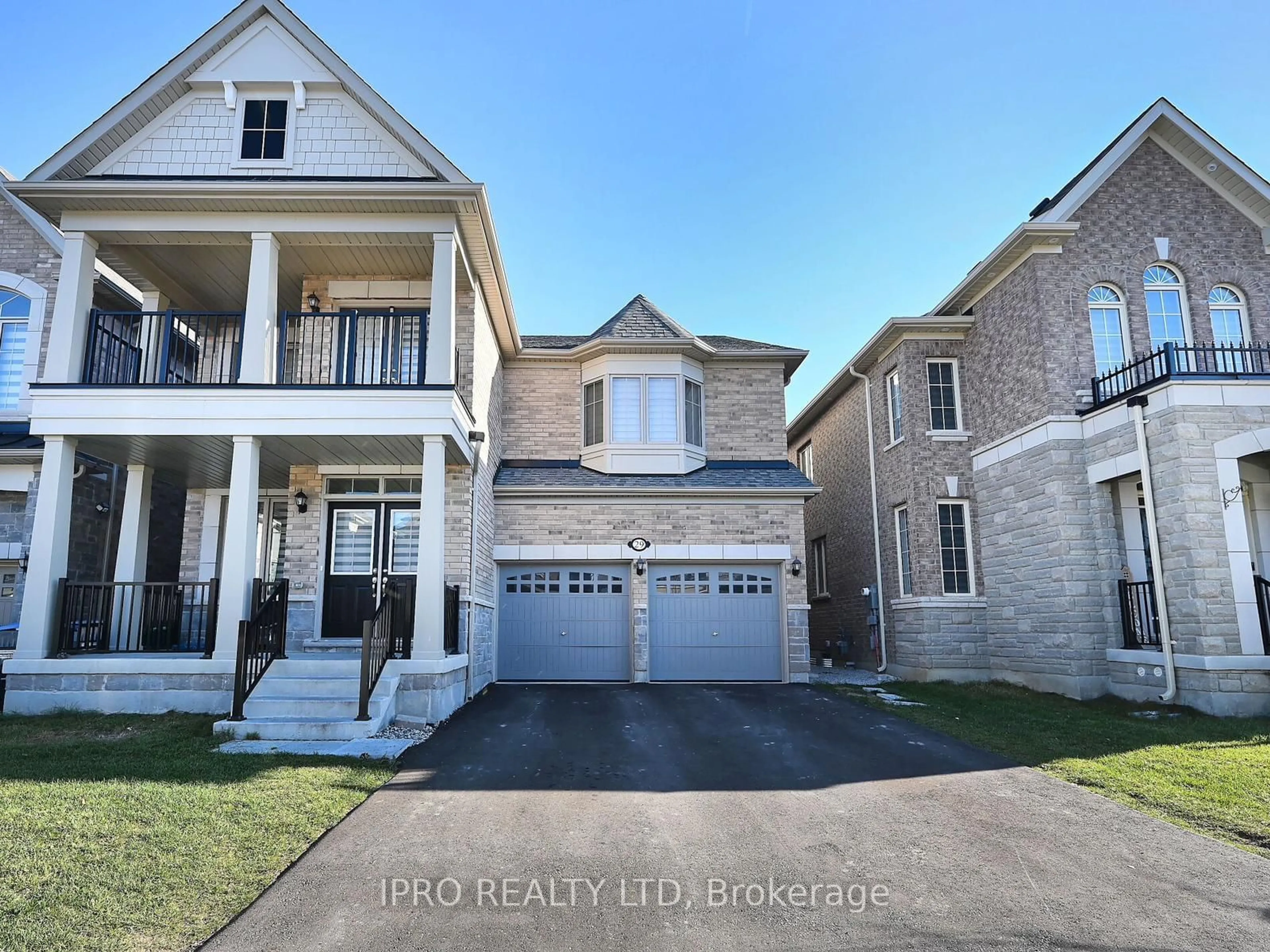 Frontside or backside of a home, the street view for 29 Junior Rd, Brampton Ontario L7A 5J4