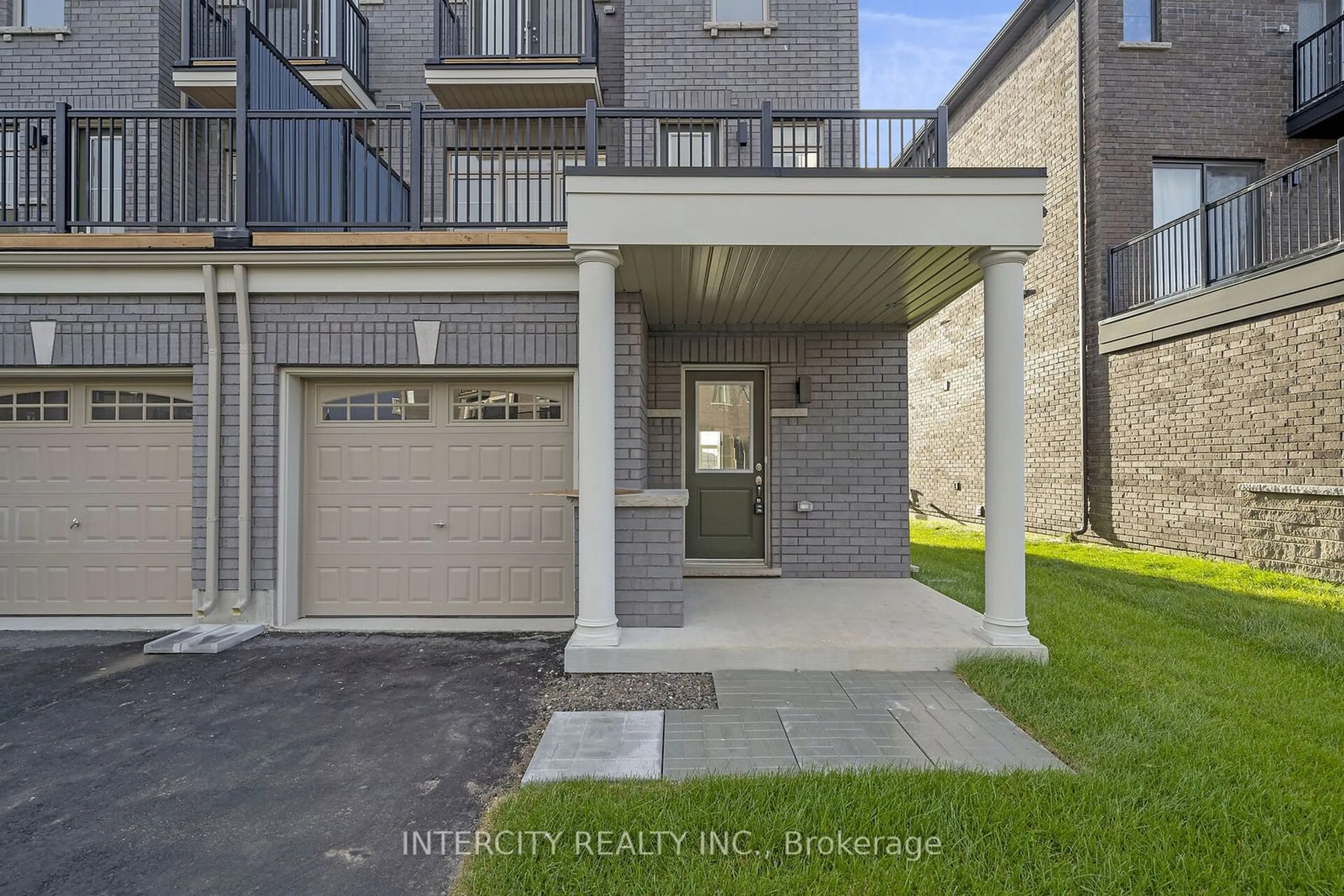 A pic from exterior of the house or condo, the street view for 394 Tim Manley Ave #1, Caledon Ontario L7C 1Z9