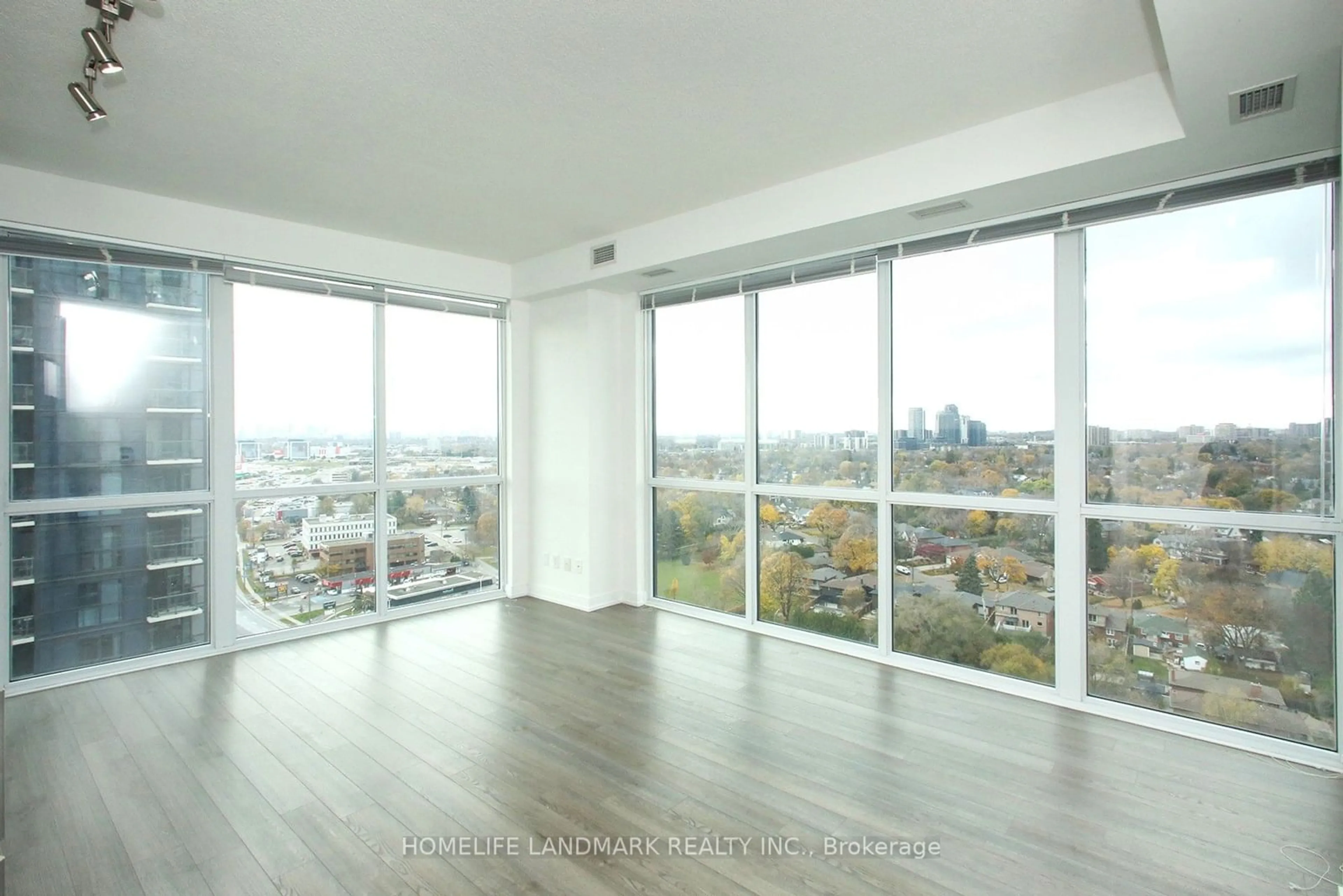 Other indoor space, wood floors for 20 Thomas Riley Rd #1802, Toronto Ontario M9B 1B1