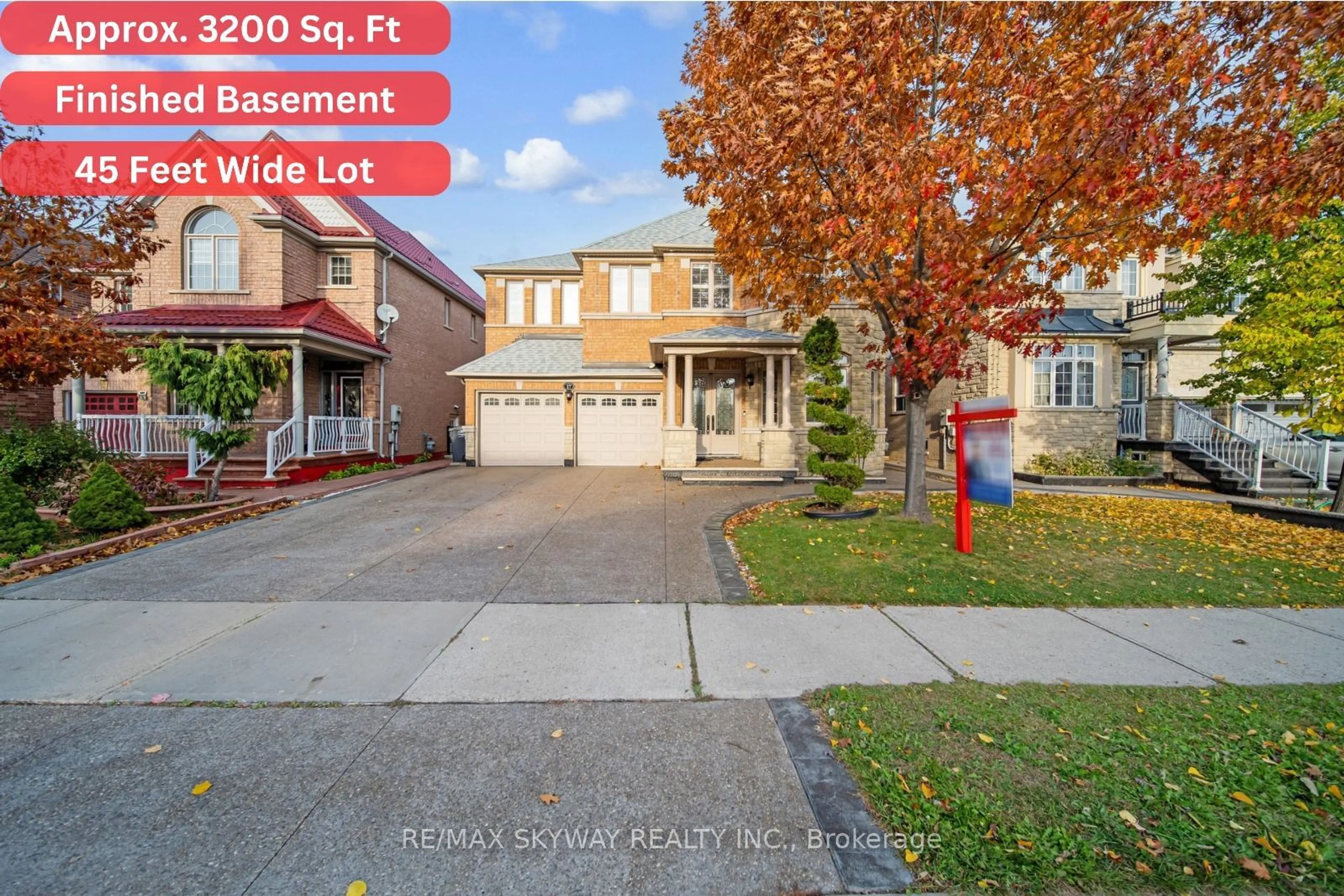 Frontside or backside of a home, the street view for 17 Valleycreek Dr, Brampton Ontario L6P 2B7