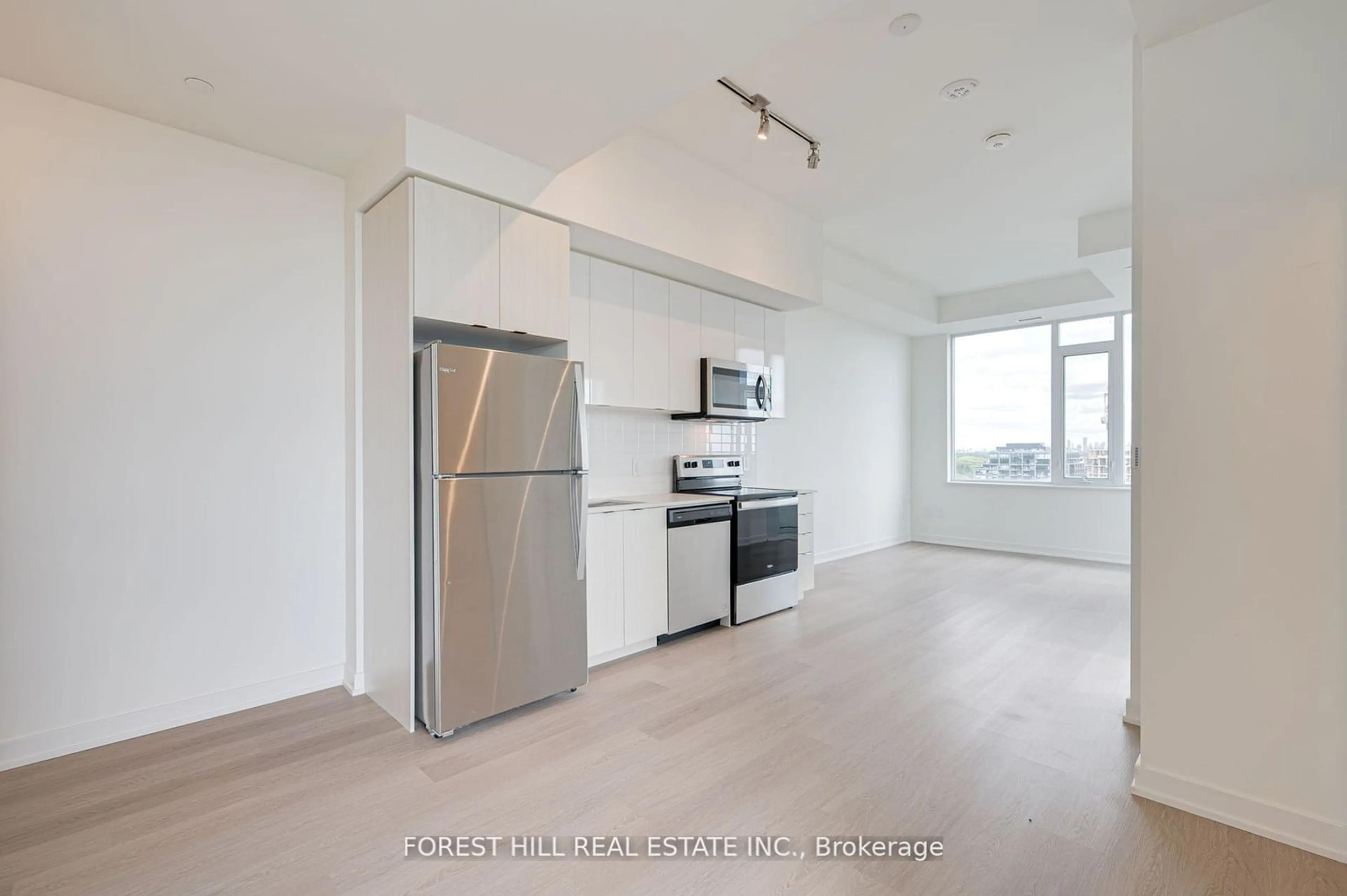 Standard kitchen, wood floors for 859 The Queensway #802, Toronto Ontario M8Z 1N8