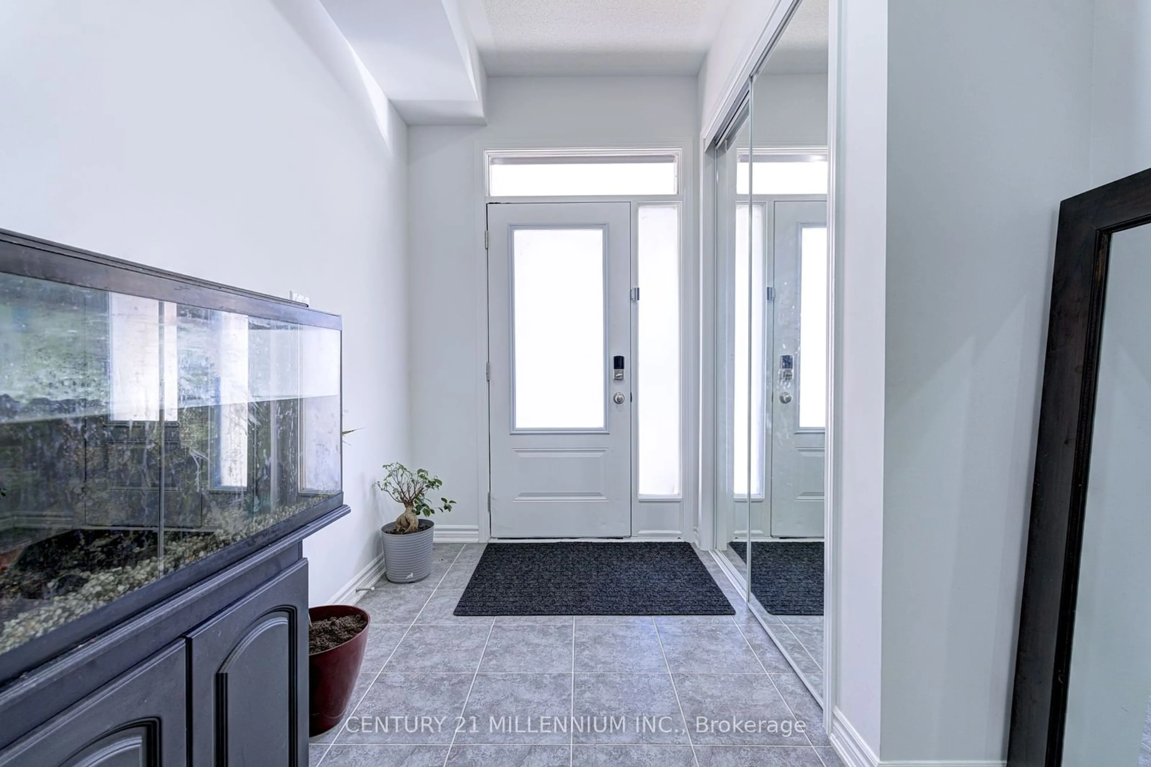 Indoor entryway, ceramic floors for 163 Keppel Circ, Brampton Ontario L7A 5K5