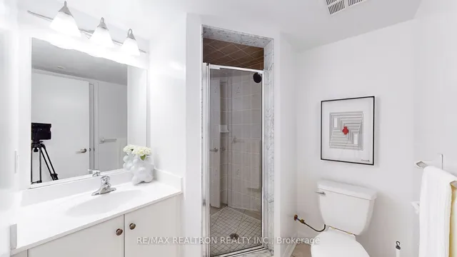 Additional property image - 25 Laidlaw St Unit 516