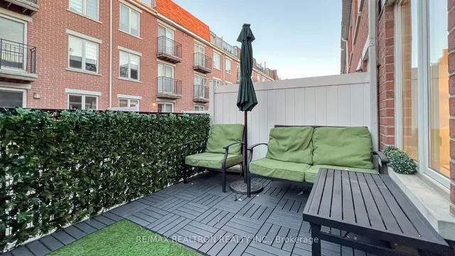 Additional property image - 25 Laidlaw St Unit 516