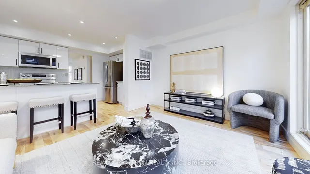 Additional property image - 25 Laidlaw St Unit 516