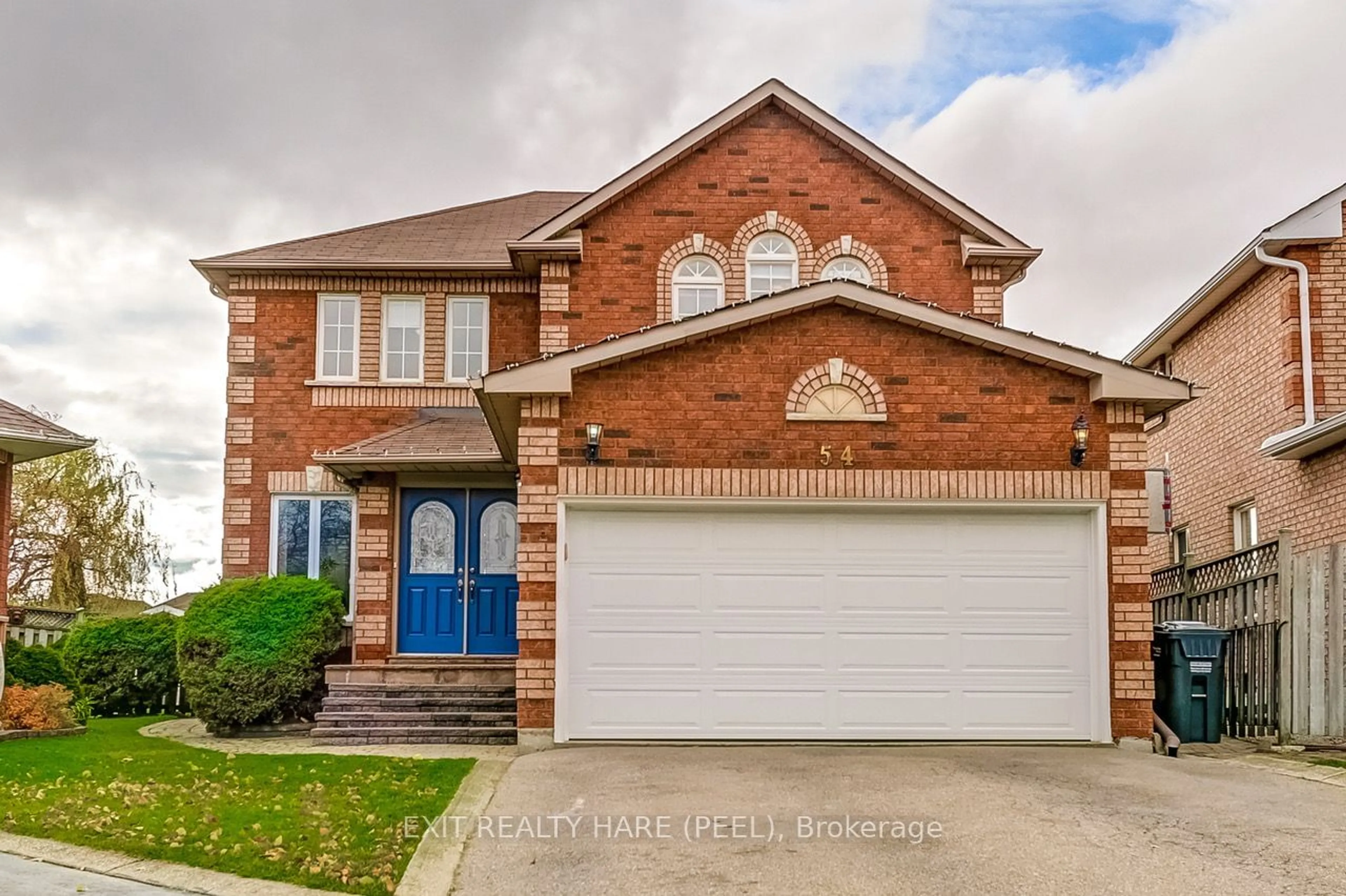 Home with brick exterior material for 54 Torada Crt, Brampton Ontario L7A 1H5