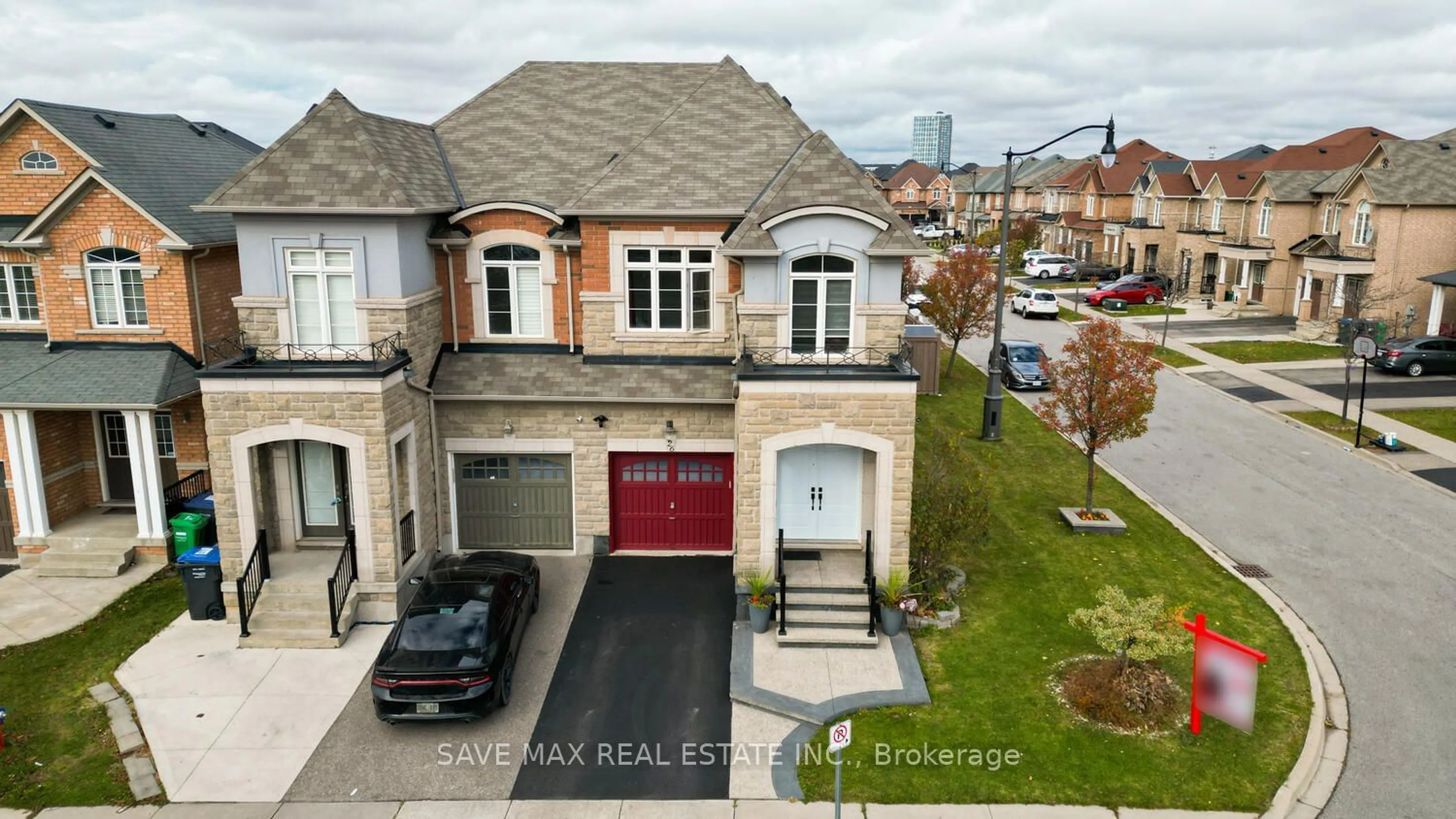 A pic from exterior of the house or condo, the street view for 26 Interlude Dr, Brampton Ontario L6X 3B1