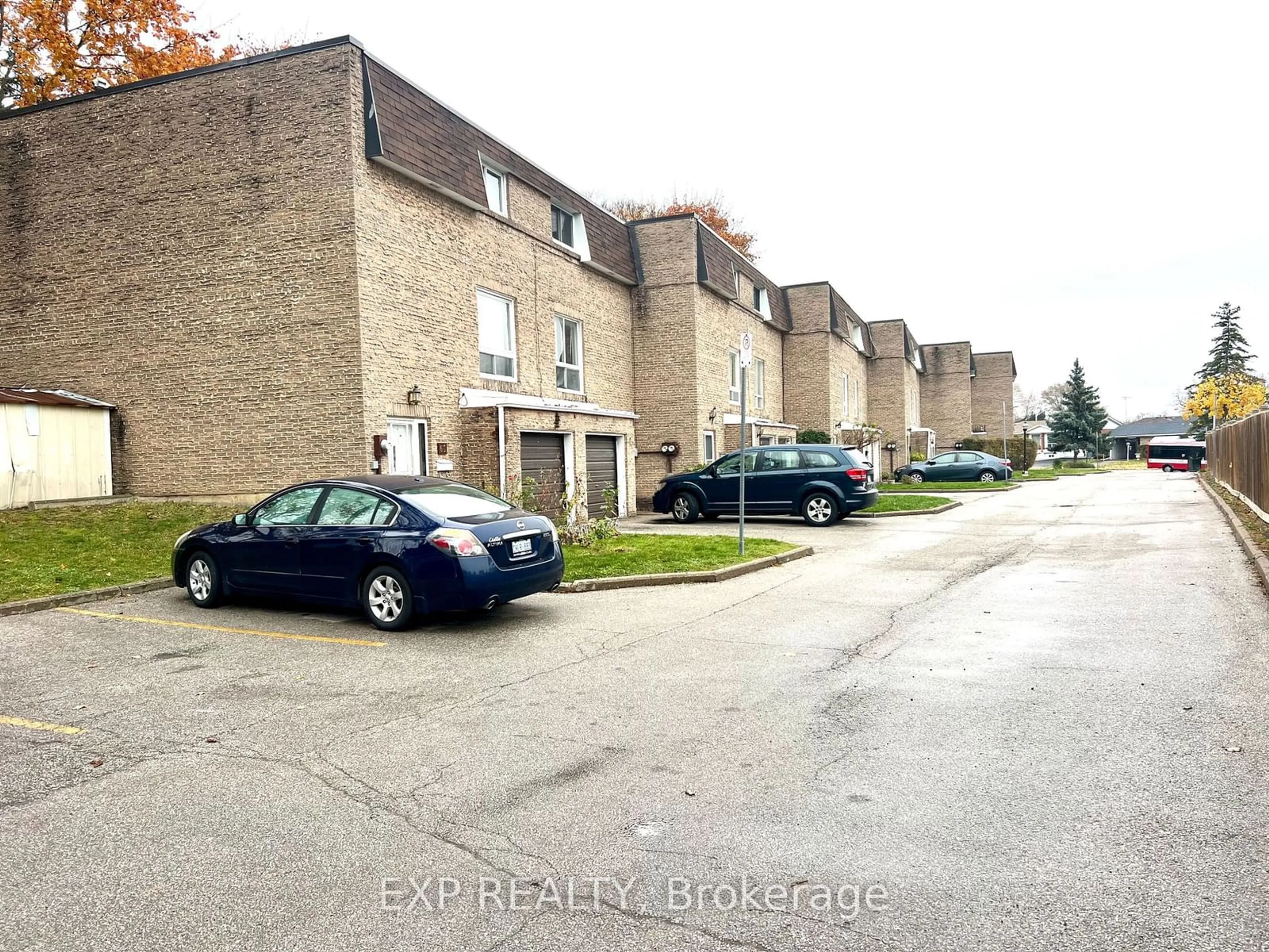 A pic from exterior of the house or condo, the street view for 39 Lexington Ave #57, Toronto Ontario M8V 2G4