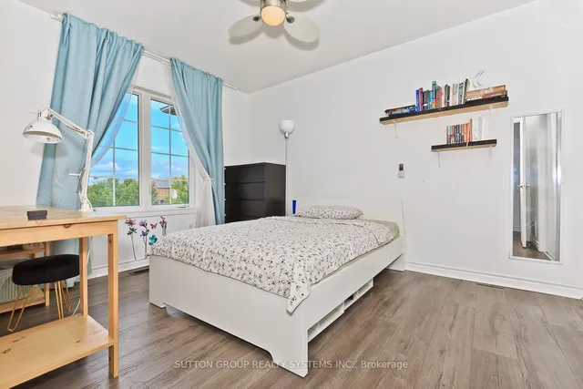 Additional property image - 355 Hobbs Cres