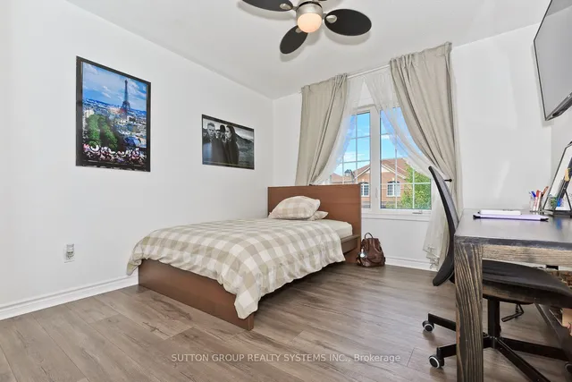 Additional property image - 355 Hobbs Cres
