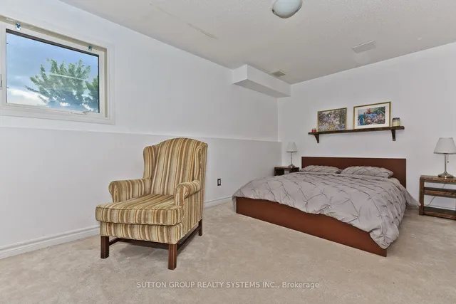 Additional property image - 355 Hobbs Cres