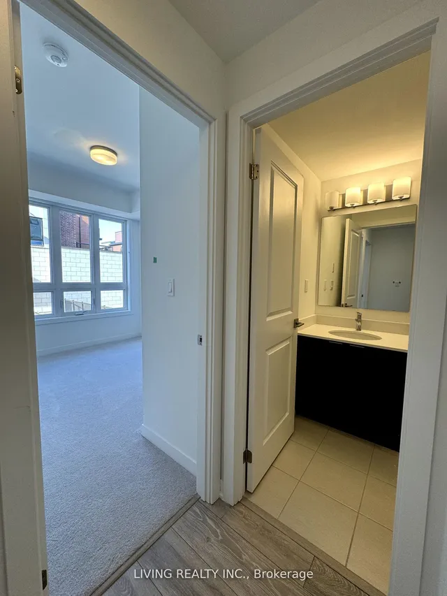 Additional property image - 4015 Hickory Dr Unit TH06