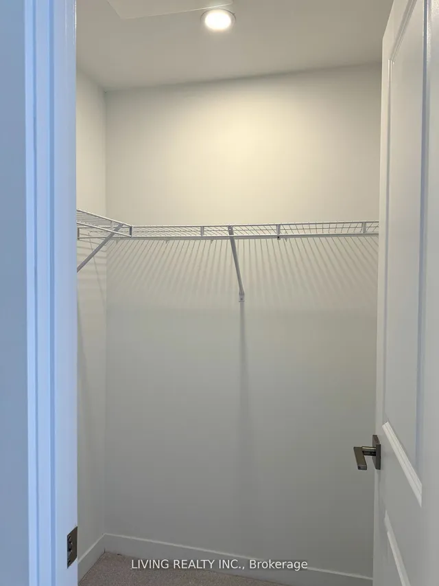 Additional property image - 4015 Hickory Dr Unit TH06