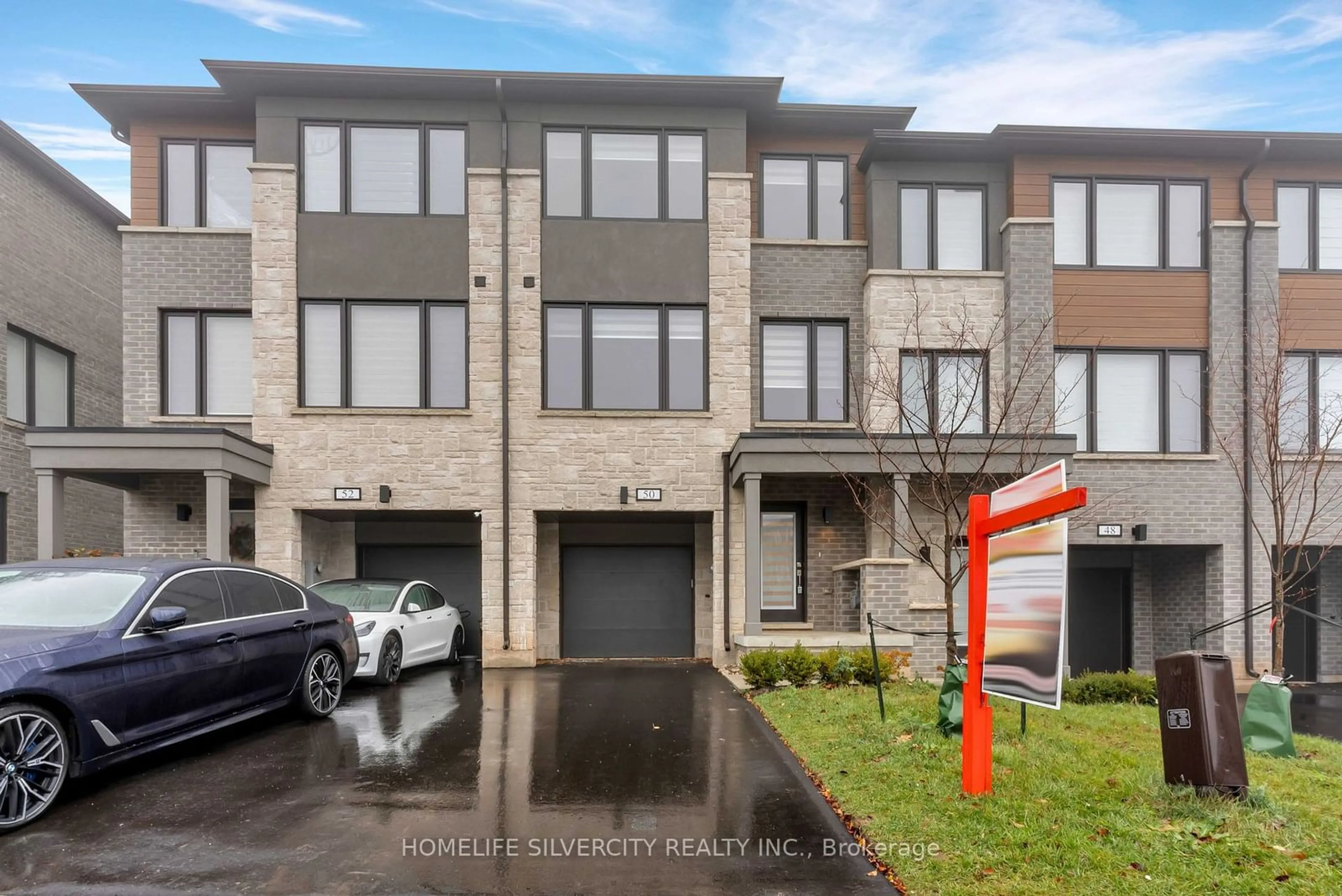 A pic from exterior of the house or condo, the street view for 50 Windtree Way, Halton Hills Ontario L7G 0C4