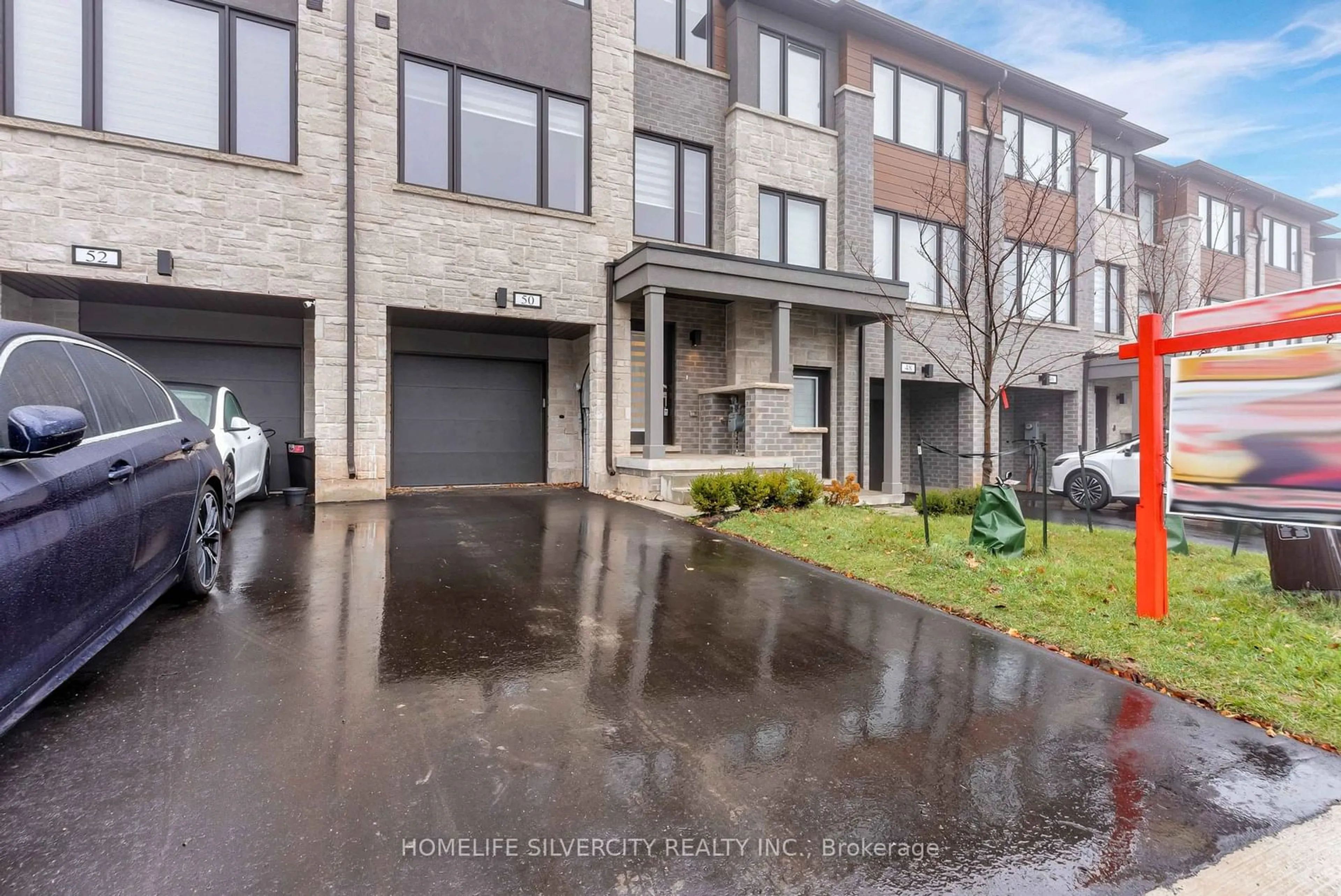 A pic from exterior of the house or condo, the street view for 50 Windtree Way, Halton Hills Ontario L7G 0C4