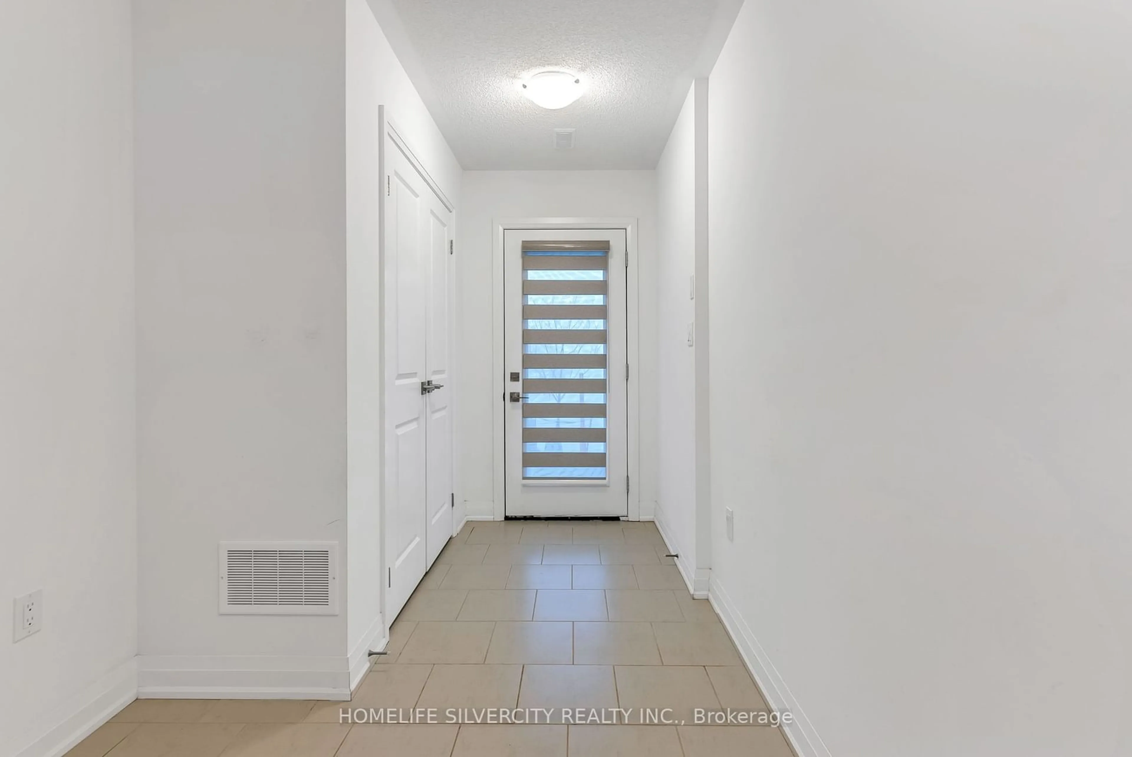 Indoor entryway, not visible floor for 50 Windtree Way, Halton Hills Ontario L7G 0C4