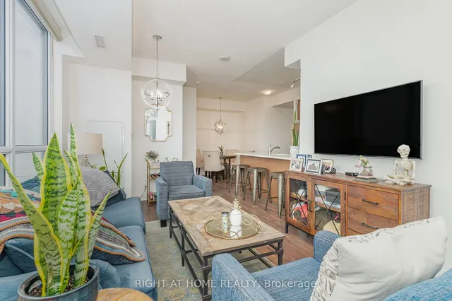 Additional image 3 of 15 Zorra St Unit 1207