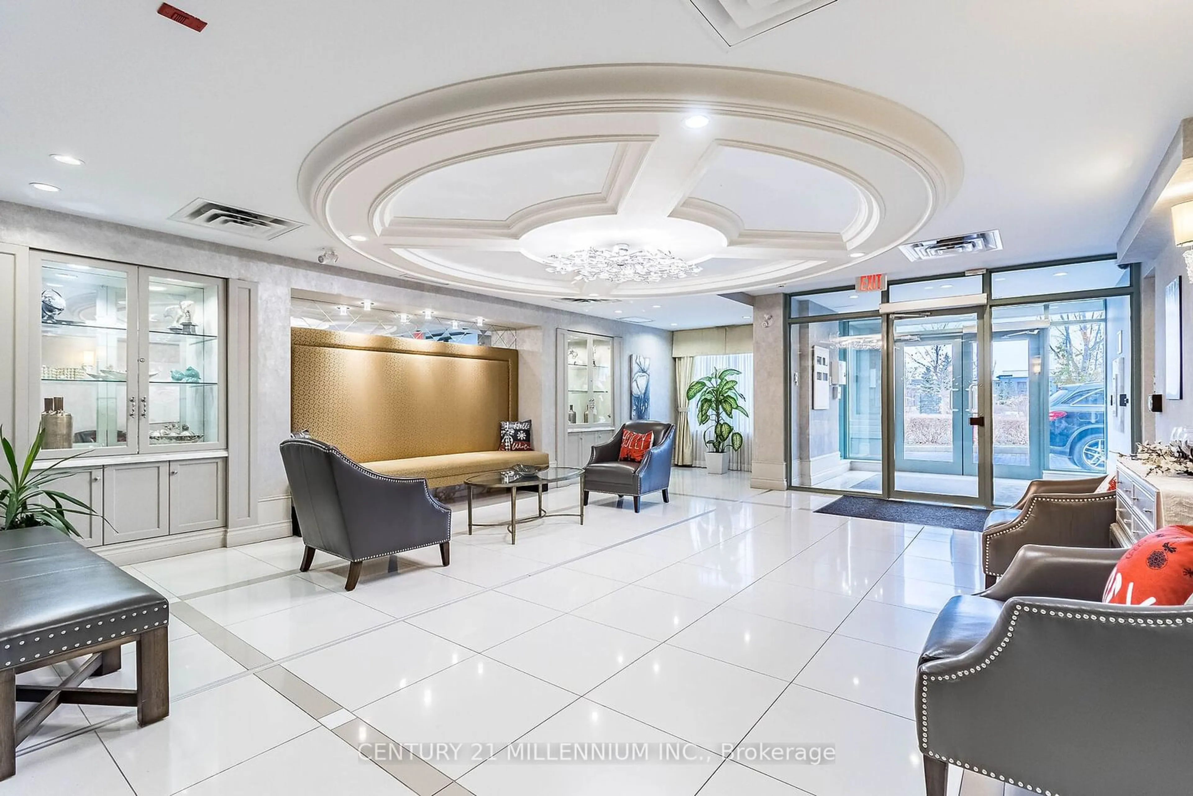 Indoor lobby, ceramic floors for 60 Via Rosedale Way #217, Brampton Ontario L6R 3X6