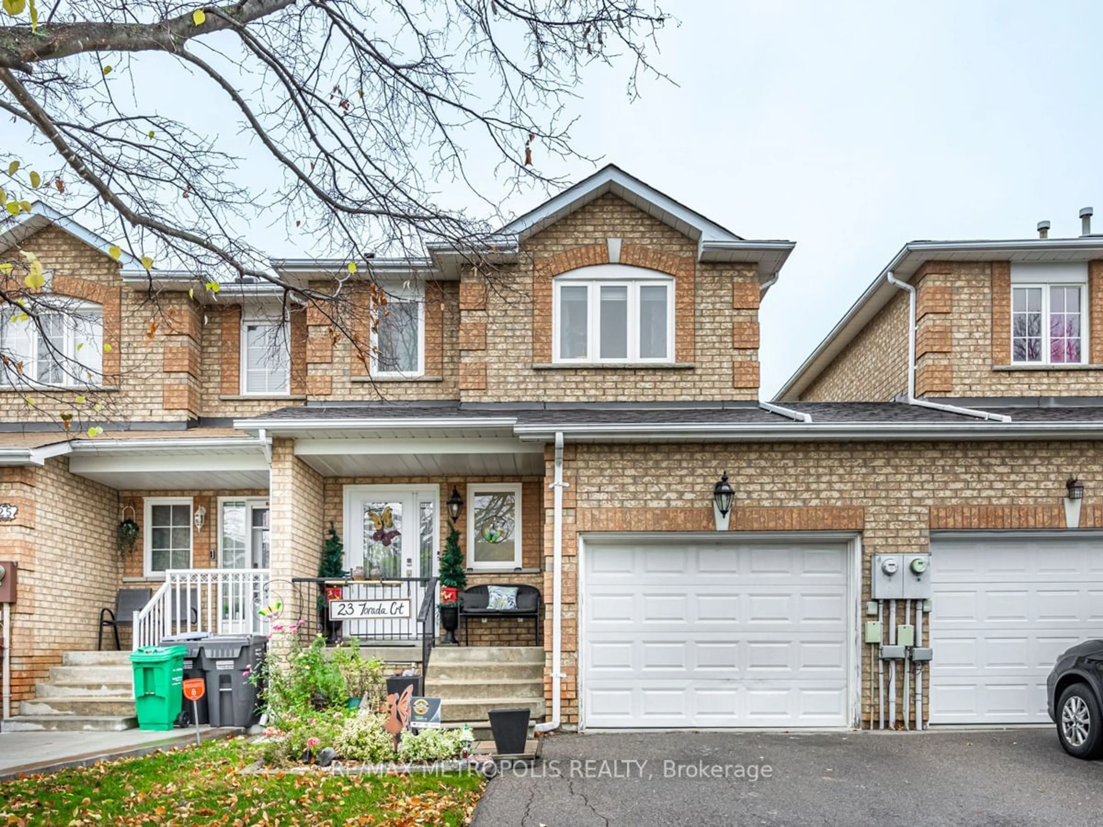 Home with brick exterior material for 23 Torada Crt, Brampton Ontario L7A 1H5