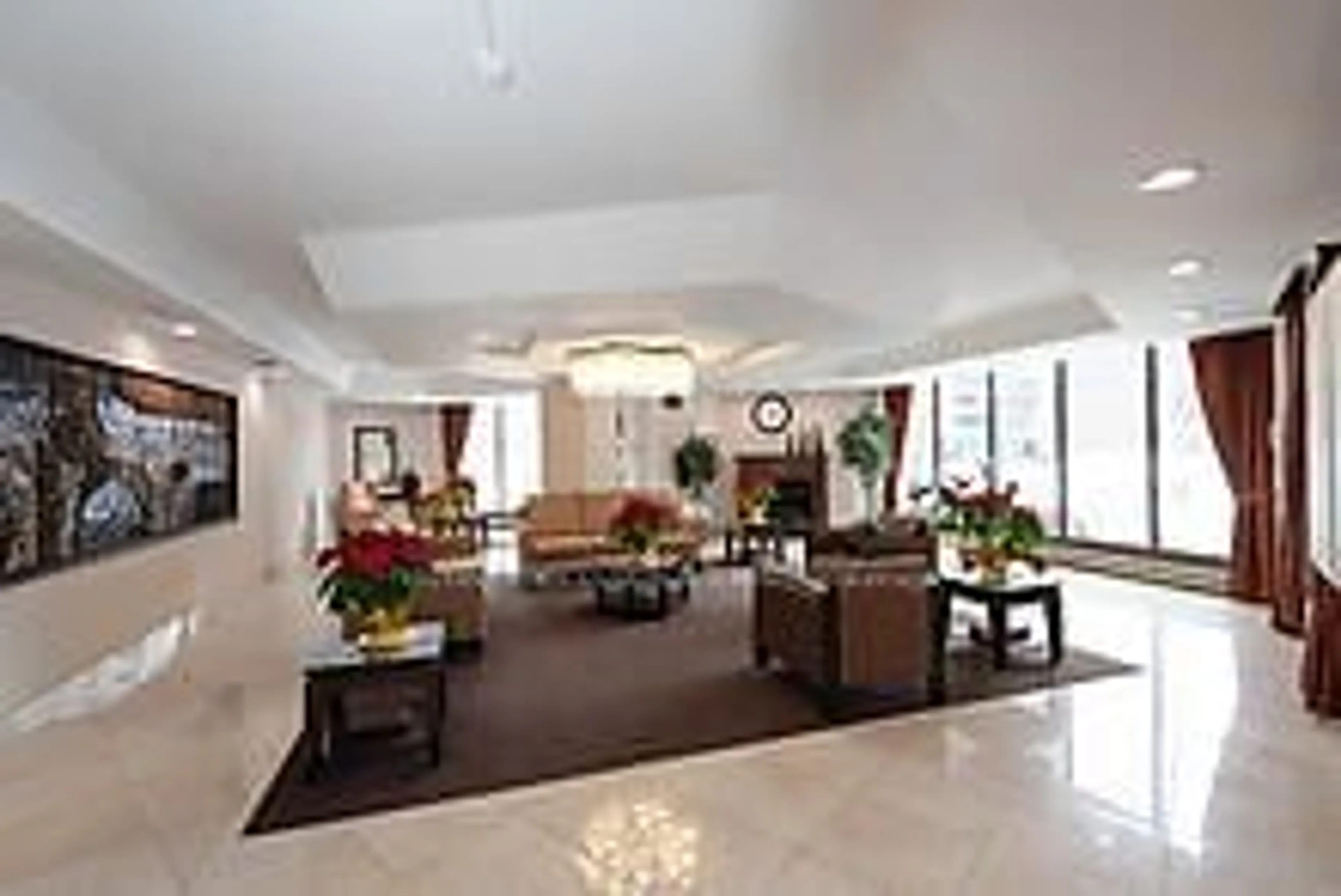 Indoor lobby, carpet floors for 2010 Islington Ave #601, Toronto Ontario M9P 3S8