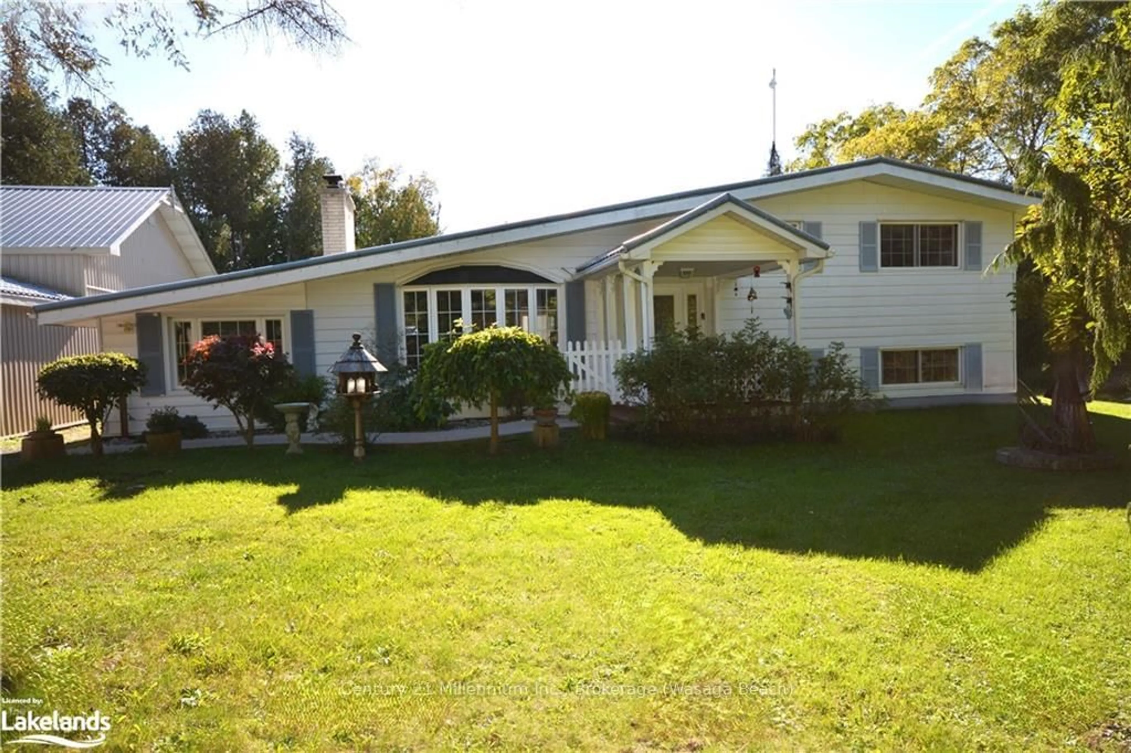 Frontside or backside of a home, cottage for 12536 FIFTH LINE Line, Milton Ontario N0B 2K0