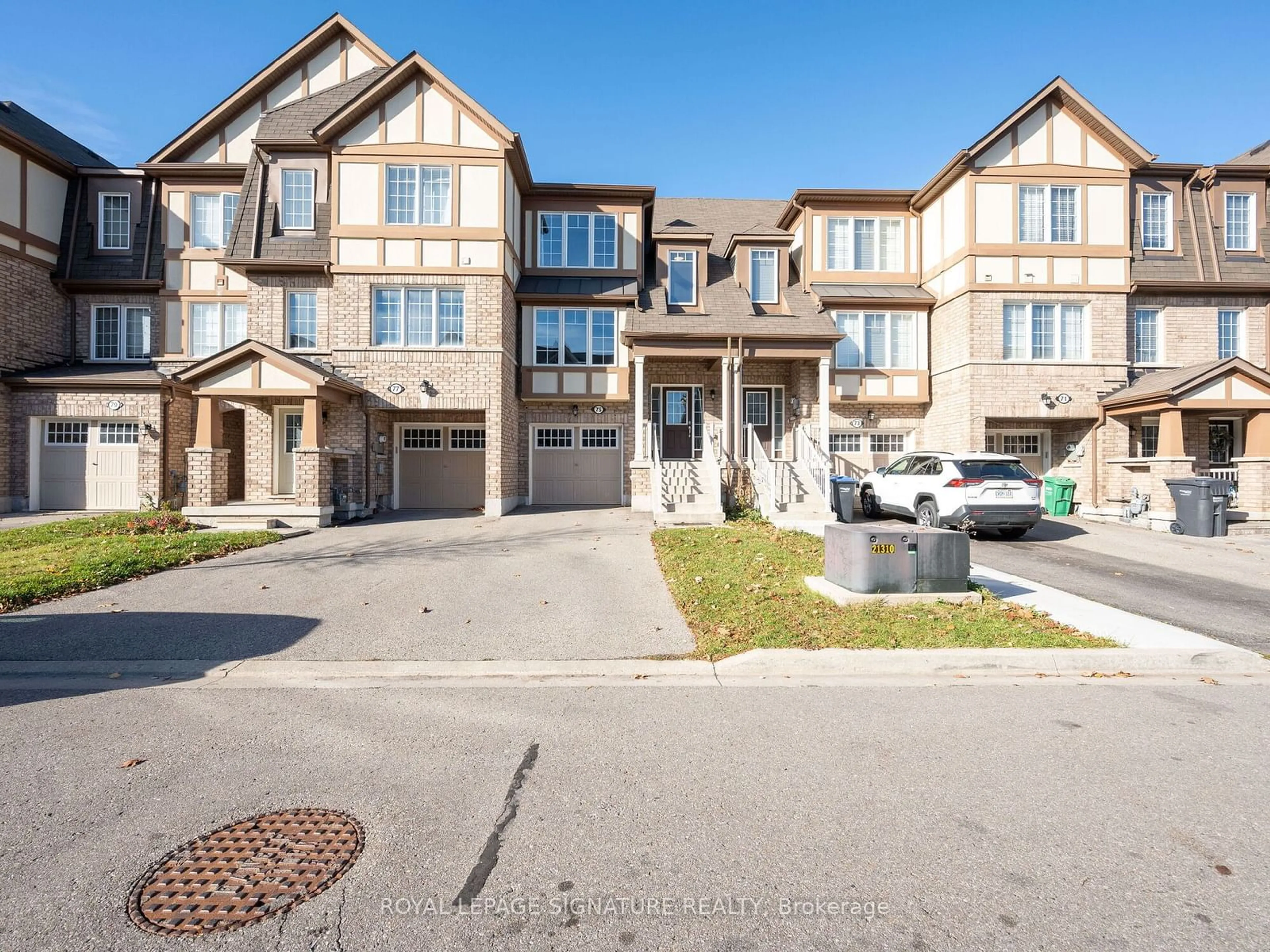 A pic from exterior of the house or condo, the street view for 75 Bannister Cres, Brampton Ontario L7A 4H2