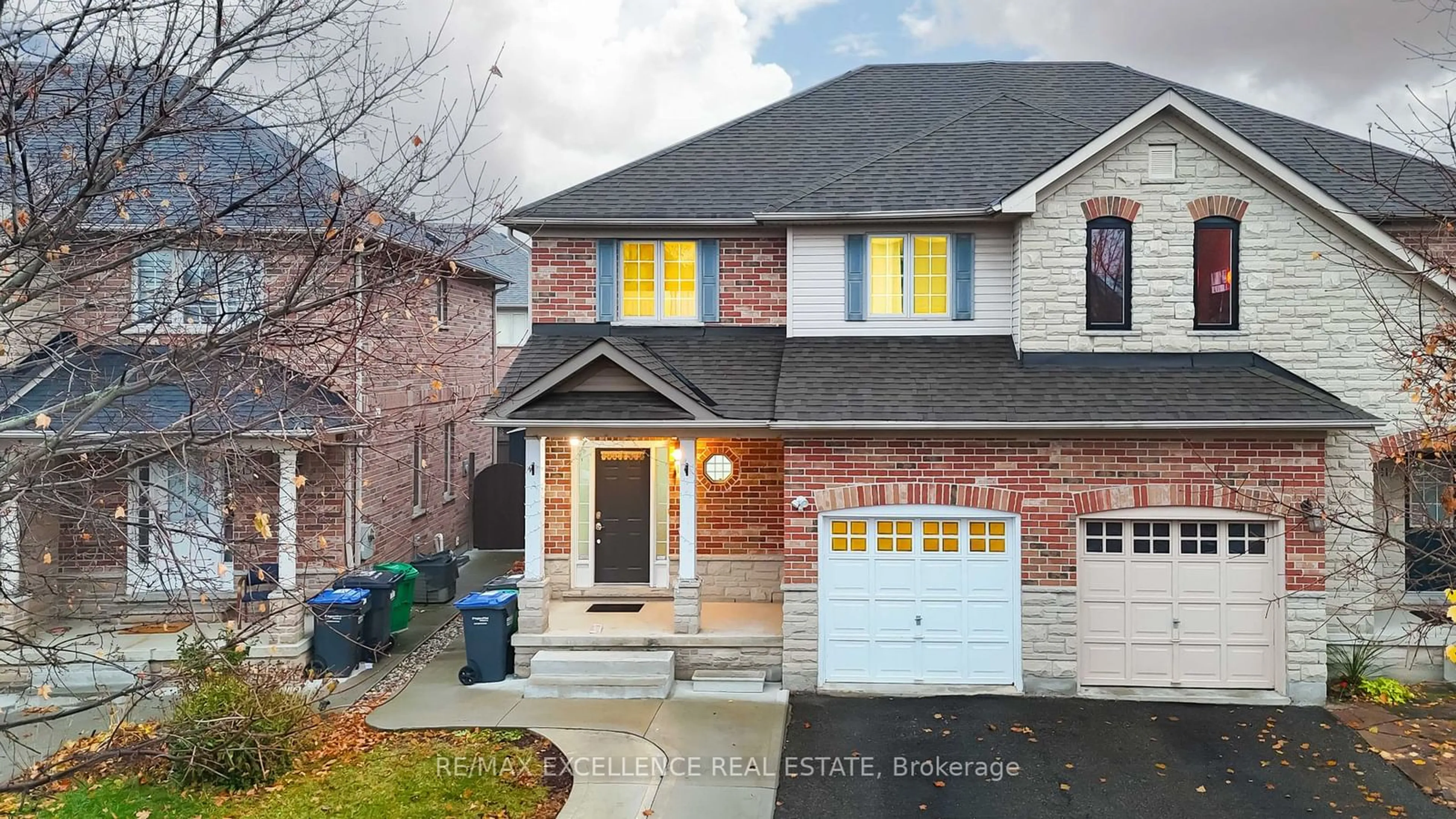 A pic from exterior of the house or condo, cottage for 13 Stable Gate, Brampton Ontario L7A 1V5