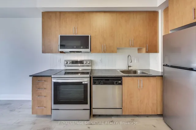Additional property image - 1060 Sheppard Ave Unit 306