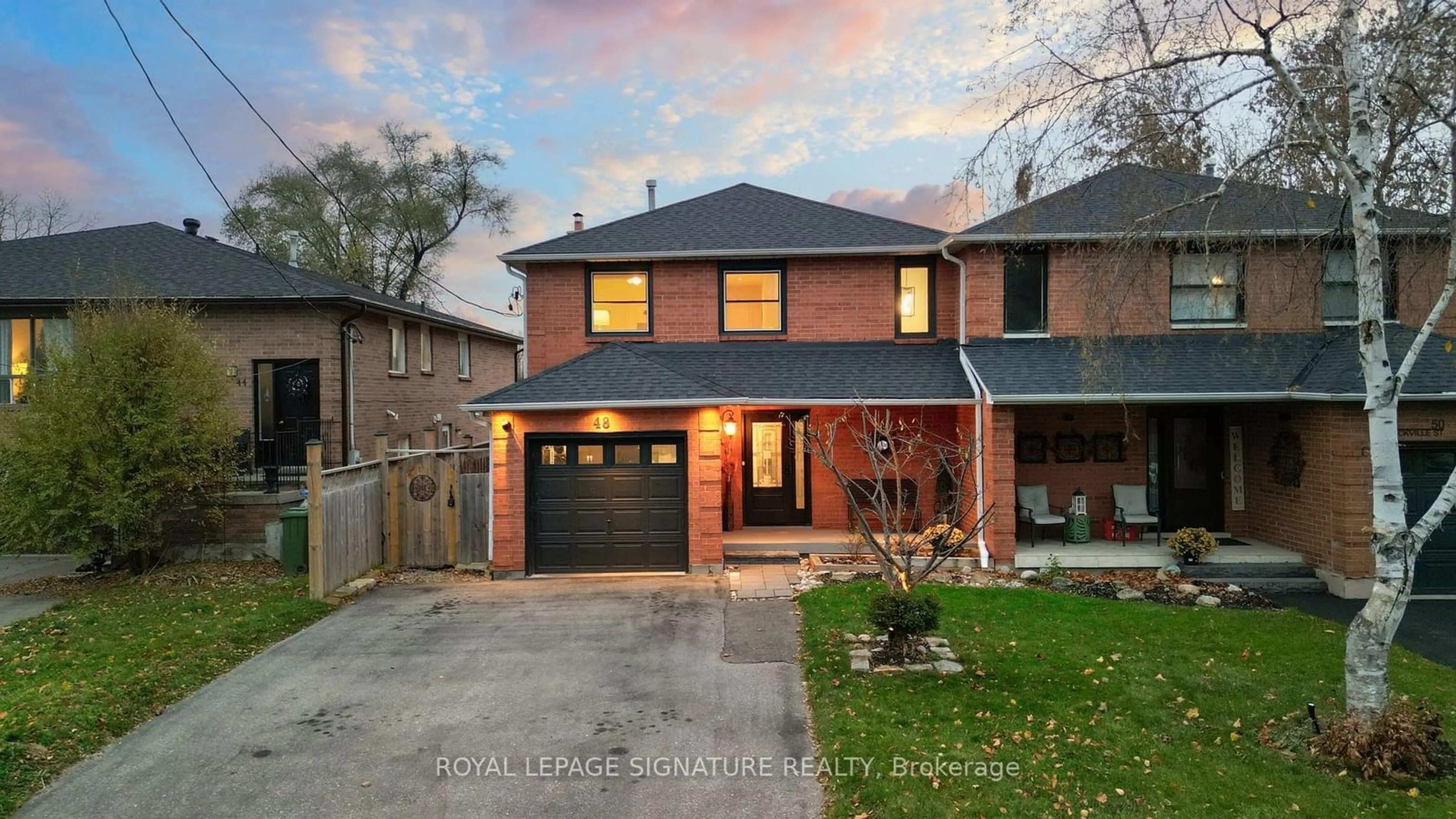 Home with brick exterior material for 48 Sackville St, Caledon Ontario L7E 1B8