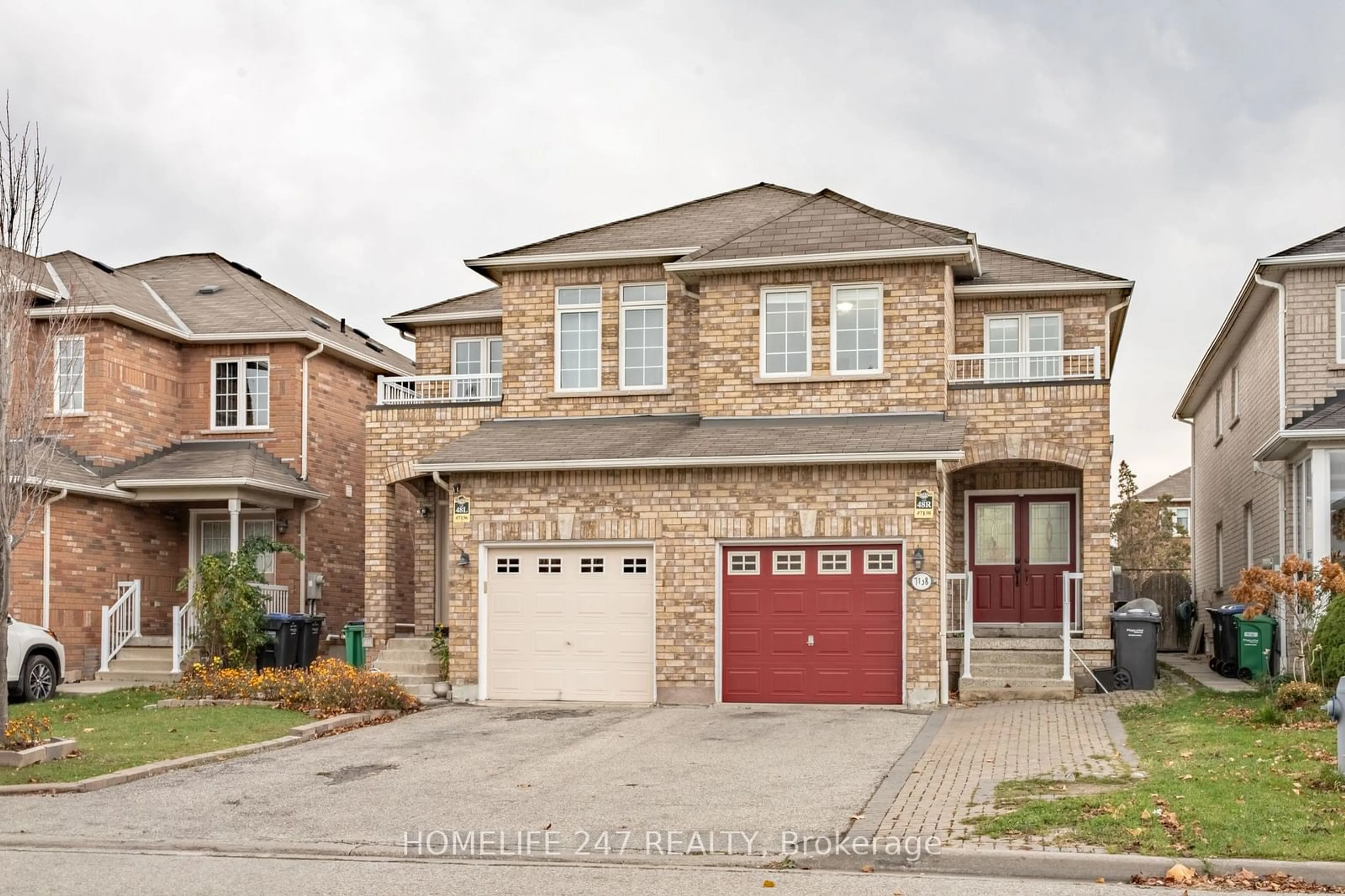 Home with brick exterior material for 7138 Village Walk, Mississauga Ontario L5W 1X2