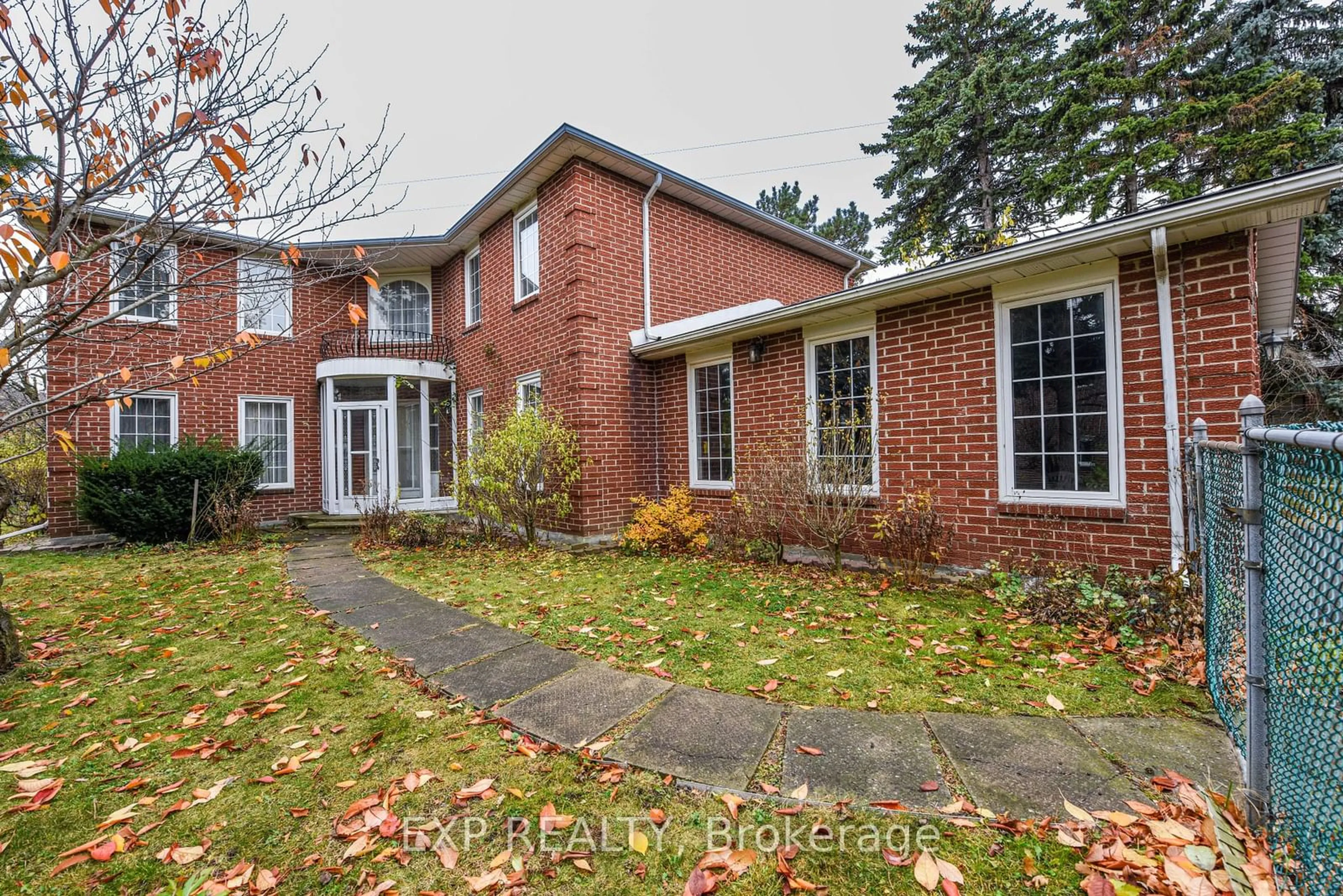 Home with brick exterior material for 4252 Claypine Rise, Mississauga Ontario L4W 2G6