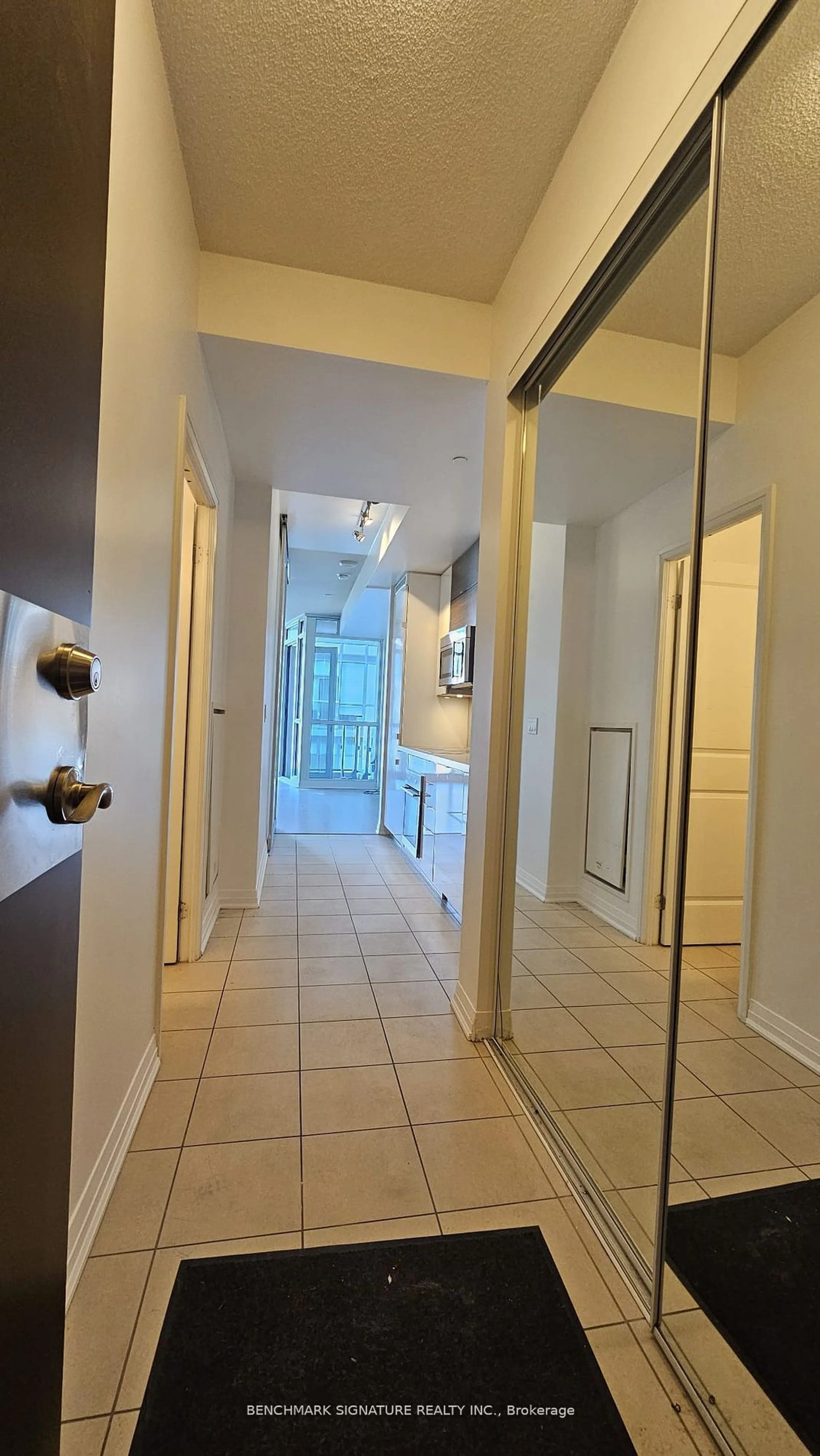 Indoor foyer, not visible floor for 60 Annie Craig Dr #407, Toronto Ontario M8V 0C5