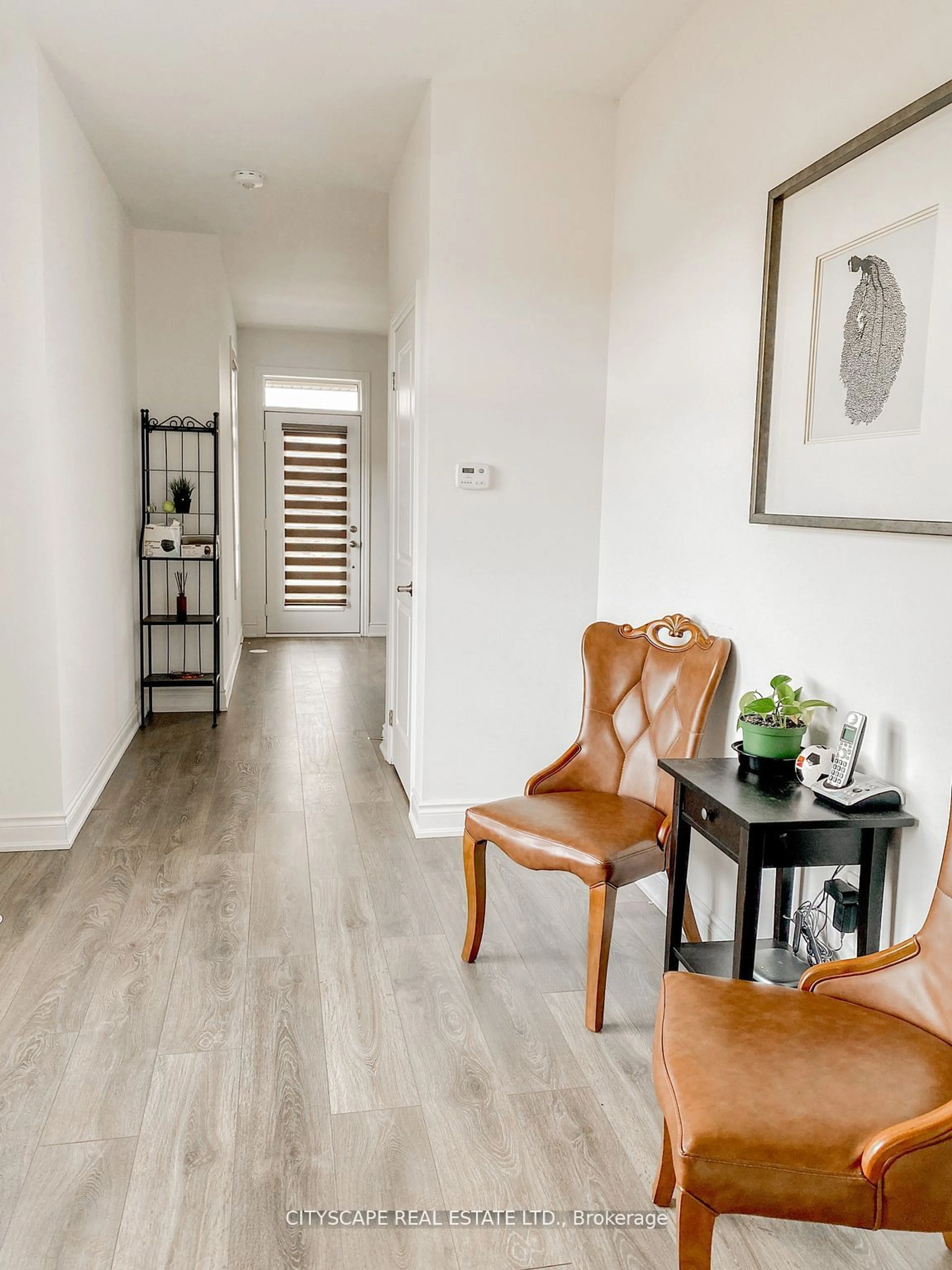 Indoor entryway, wood floors for 3038 Islington Ave, Toronto Ontario M9L 0A6