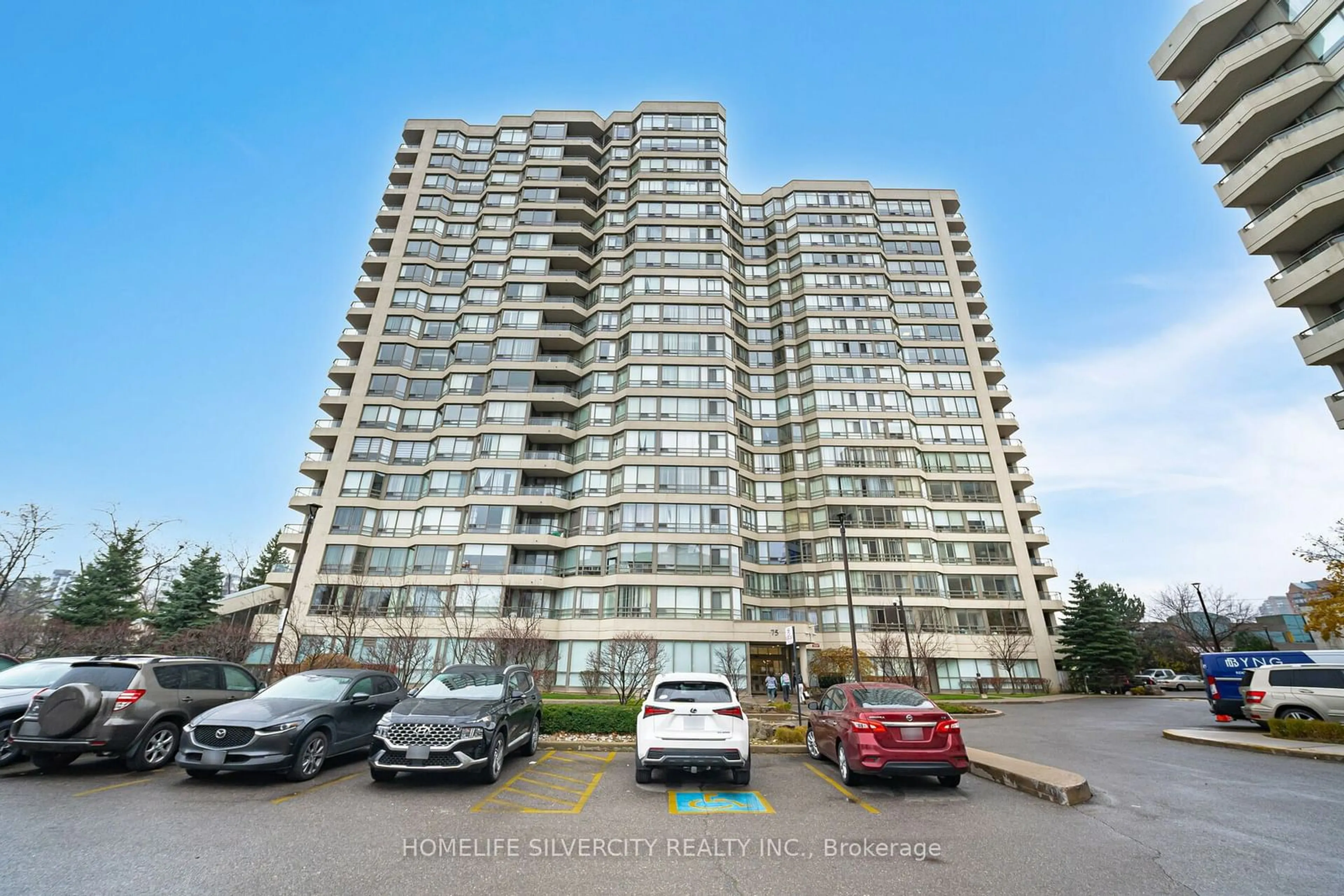 A pic from exterior of the house or condo, the front or back of building for 75 King St #403, Mississauga Ontario L5A 4G5