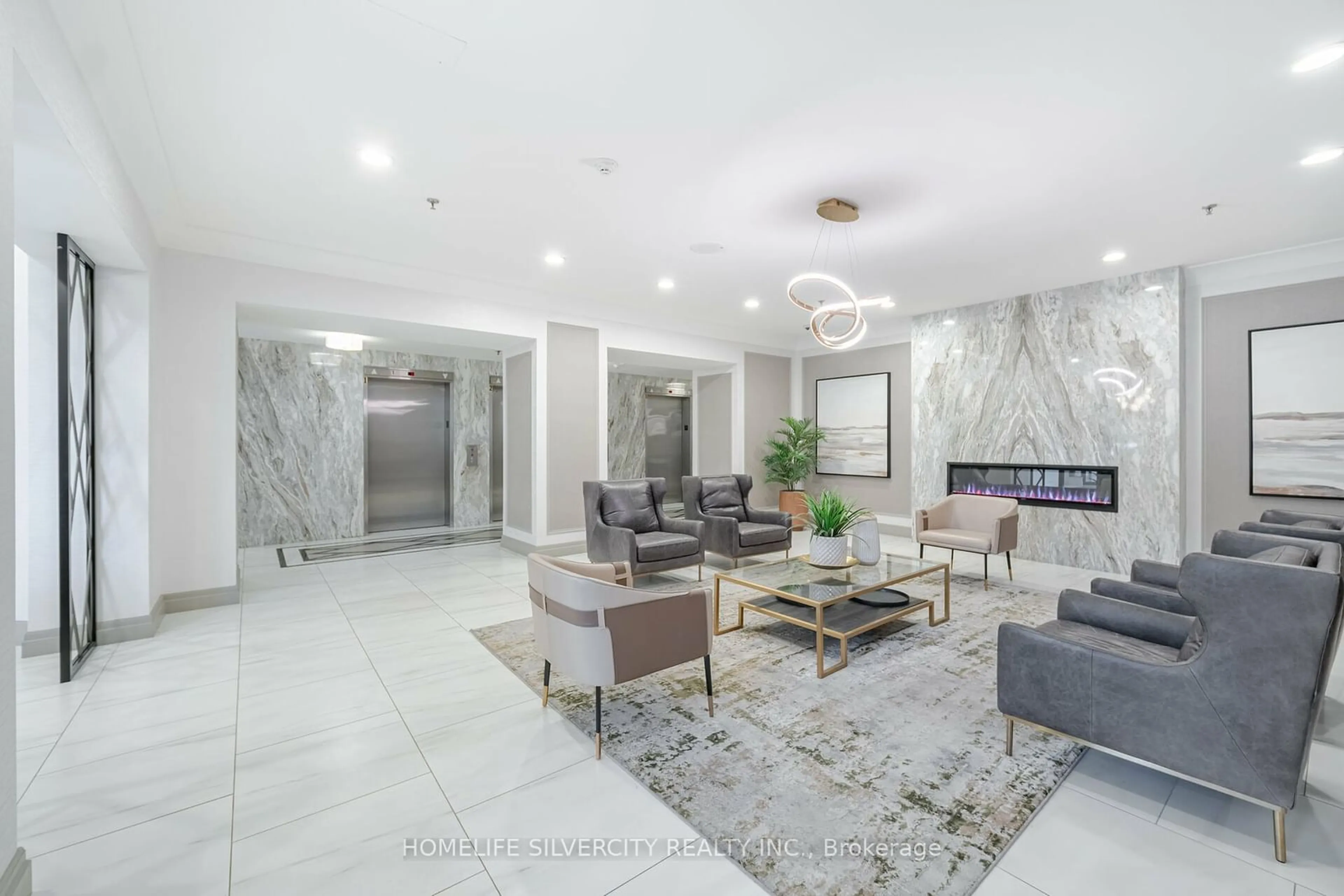 Indoor lobby, cement floor for 75 King St #403, Mississauga Ontario L5A 4G5