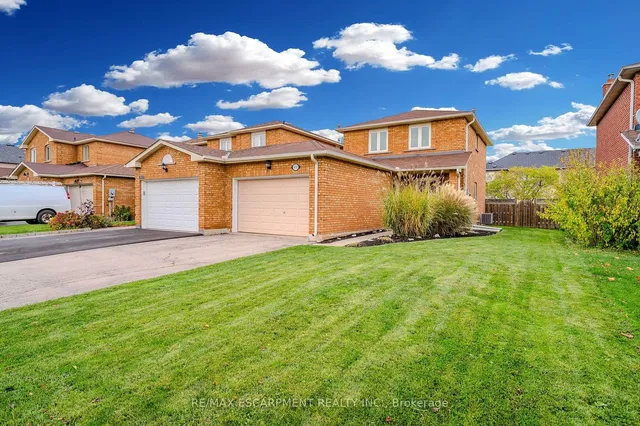 Additional property image - 633 Amelia Cres