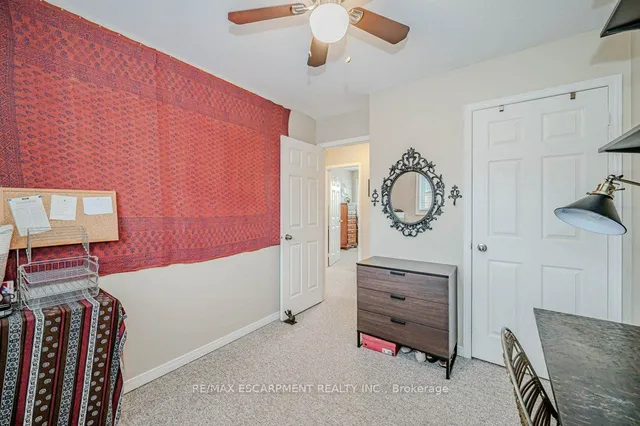Additional property image - 633 Amelia Cres