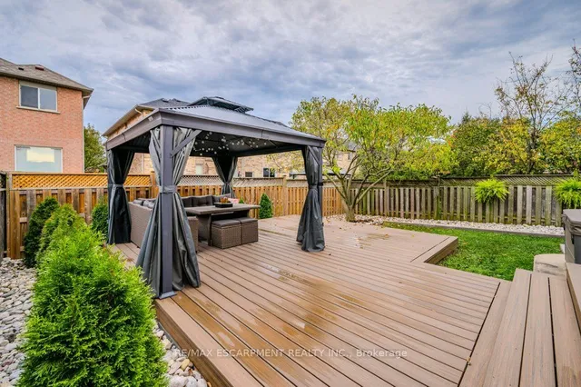 Additional property image - 633 Amelia Cres