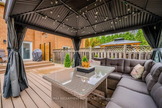 Additional property image - 633 Amelia Cres