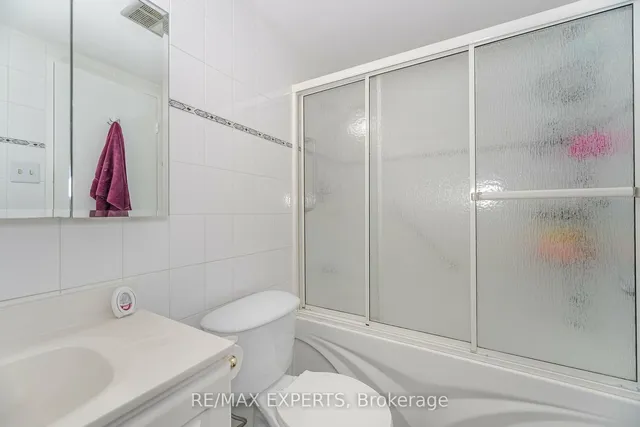 Additional property image - 25 Kensington Rd Unit 1407