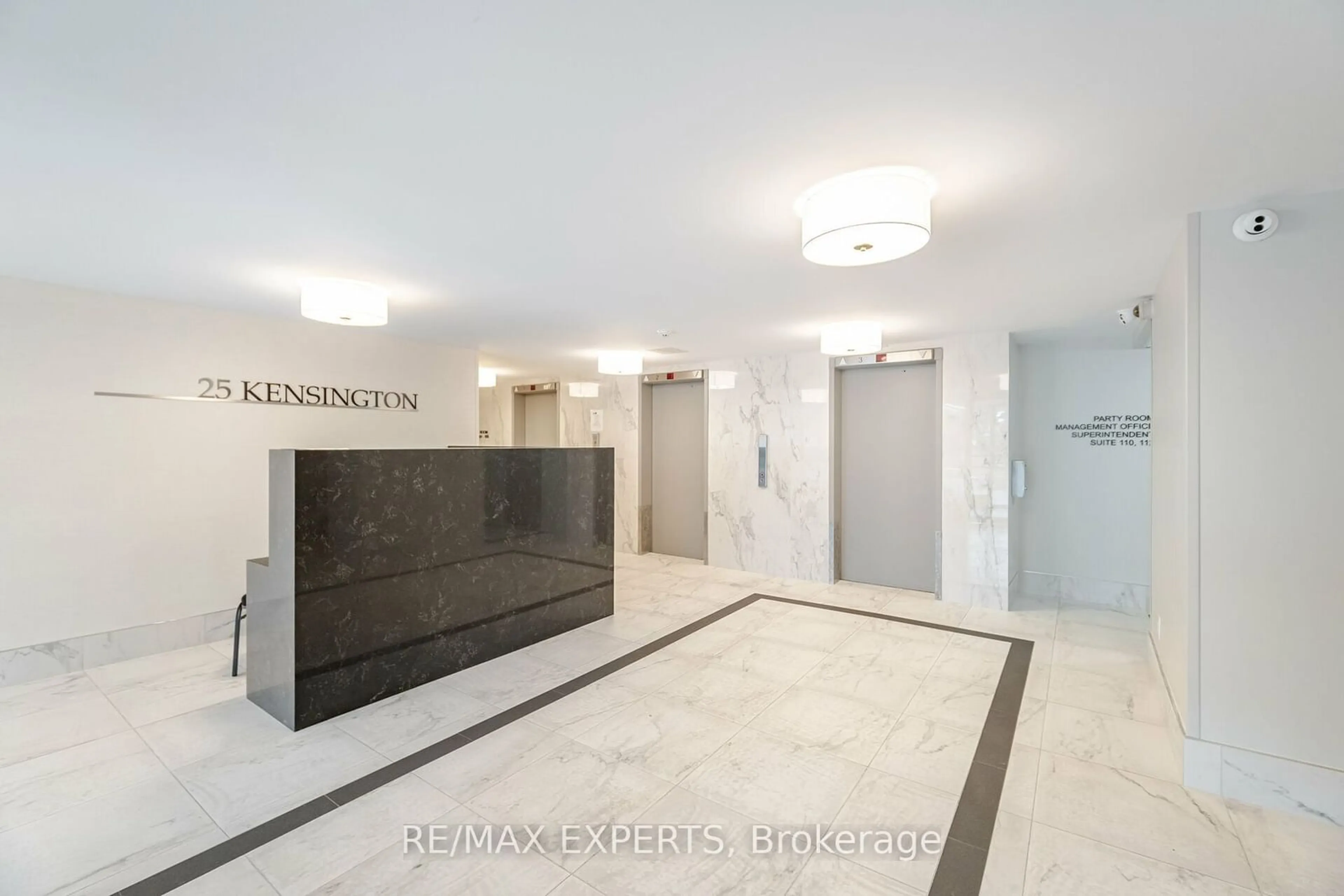 Indoor foyer, unknown floor for 25 Kensington Rd #1407, Brampton Ontario L6T 3W8