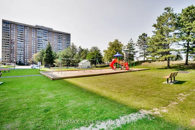 Additional property image - 25 Kensington Rd Unit 1407